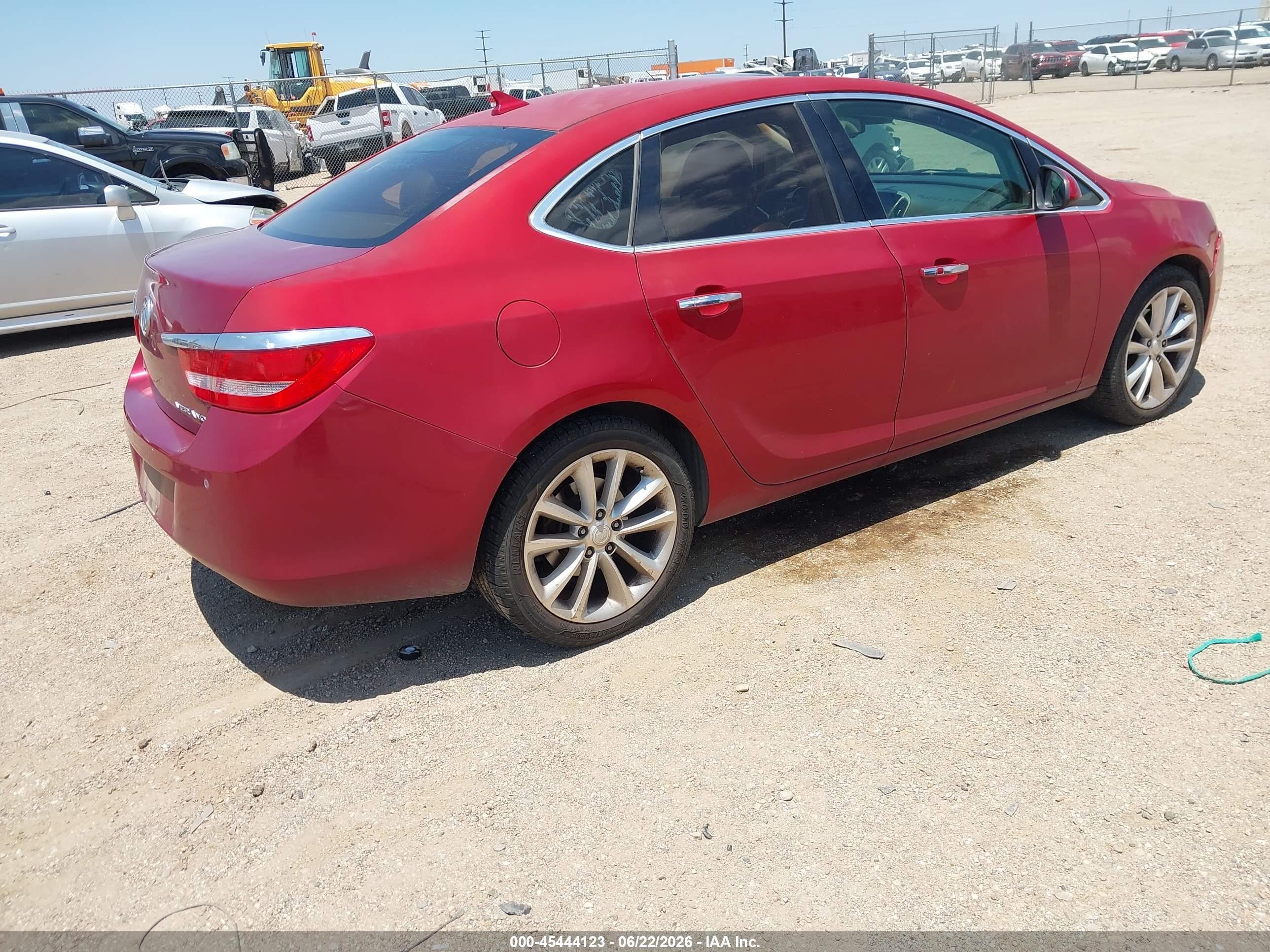2012 Buick Verano Leather Group Red vin: 1G4PS5SK7C4200192