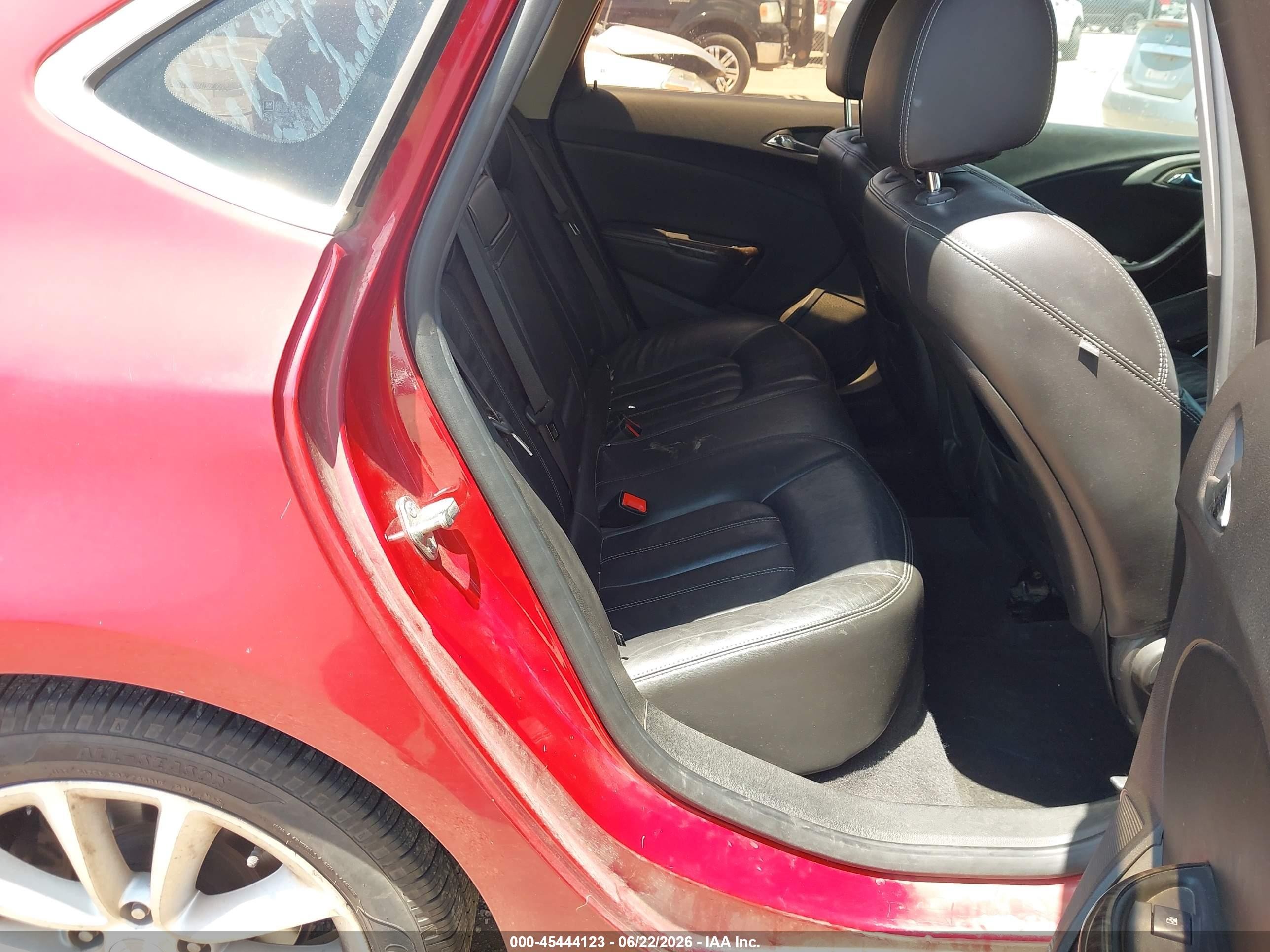 2012 Buick Verano Leather Group Red vin: 1G4PS5SK7C4200192