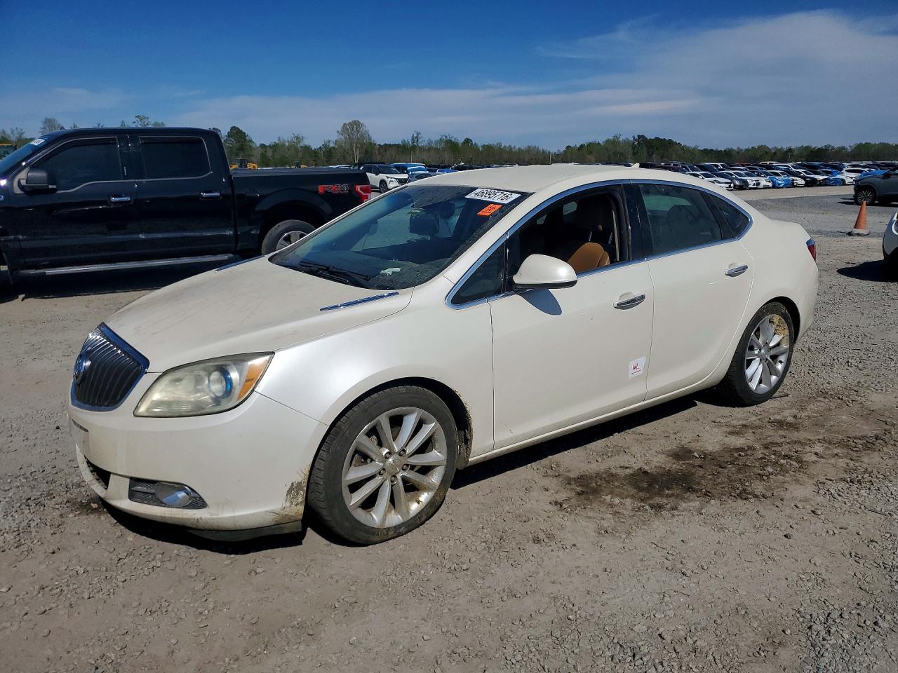 2013 Buick Verano Beige vin: 1G4PS5SK7D4223571