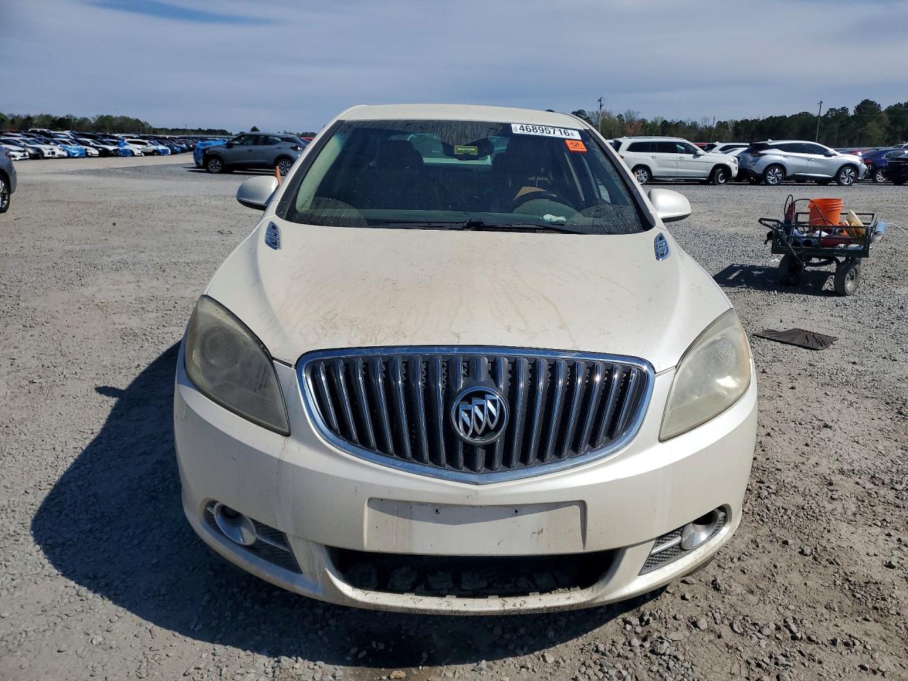 2013 Buick Verano Beige vin: 1G4PS5SK7D4223571