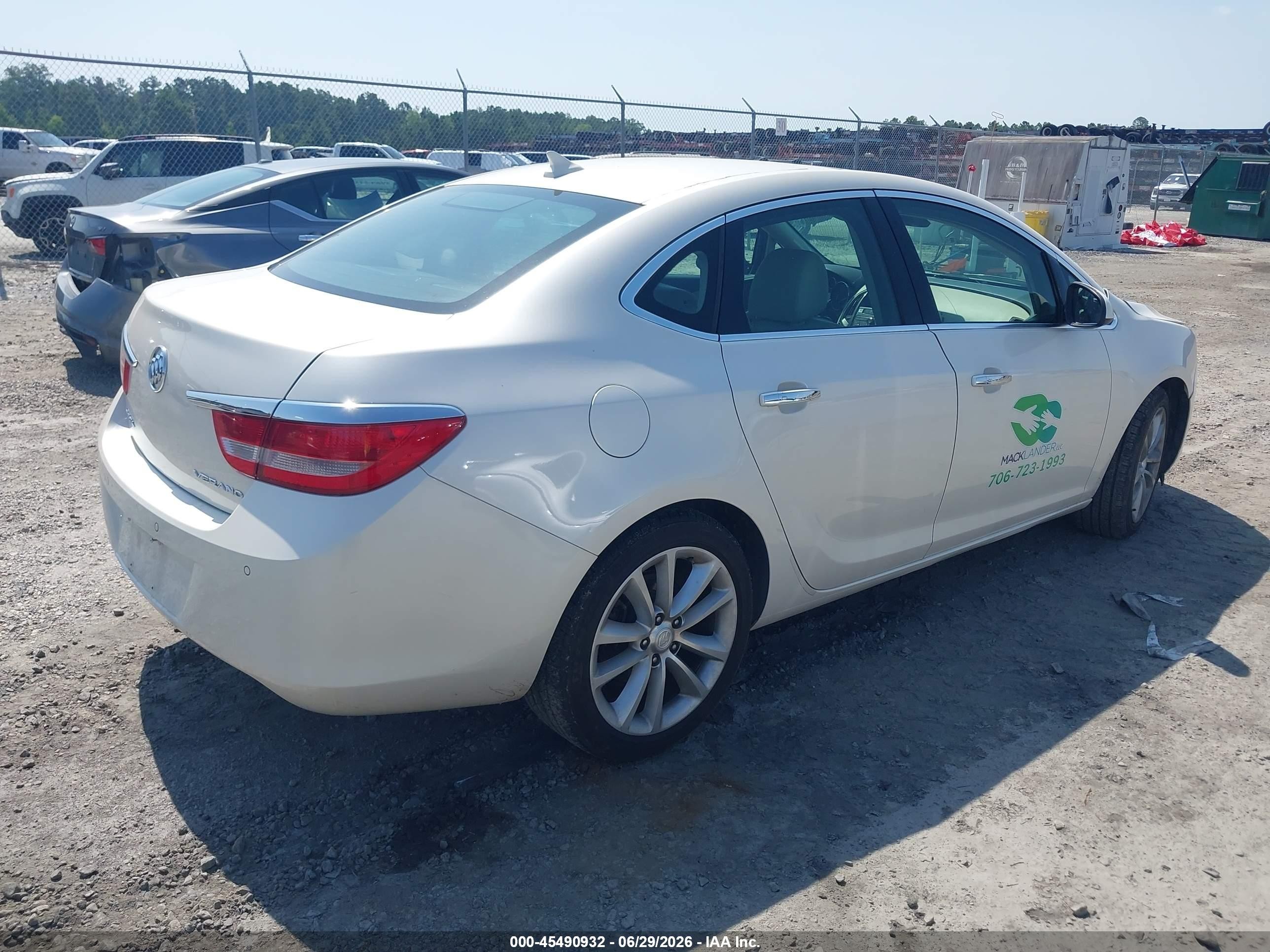 2014 Buick Verano Leather Group White vin: 1G4PS5SK7E4147125