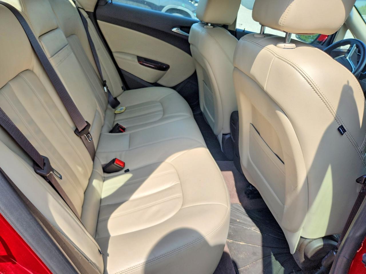 2012 Buick Verano Red vin: 1G4PS5SK8C4134896