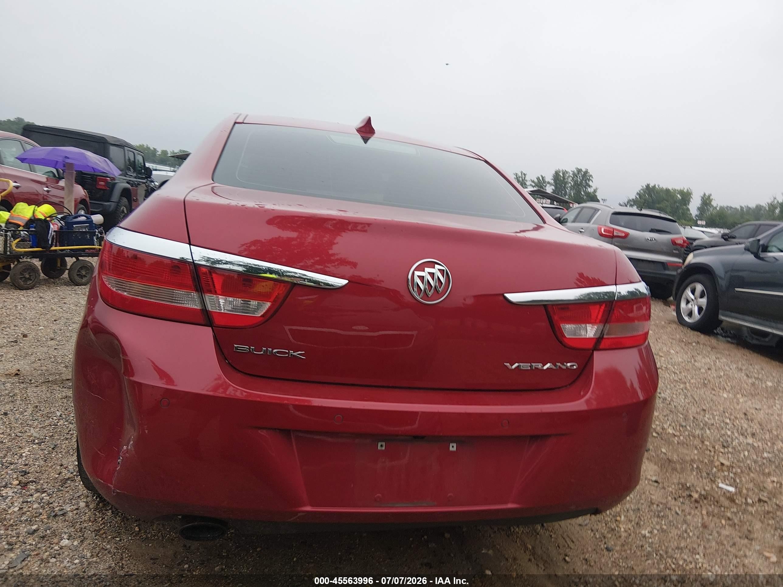 2015 Buick Verano Leather Group Red vin: 1G4PS5SK8F4166171