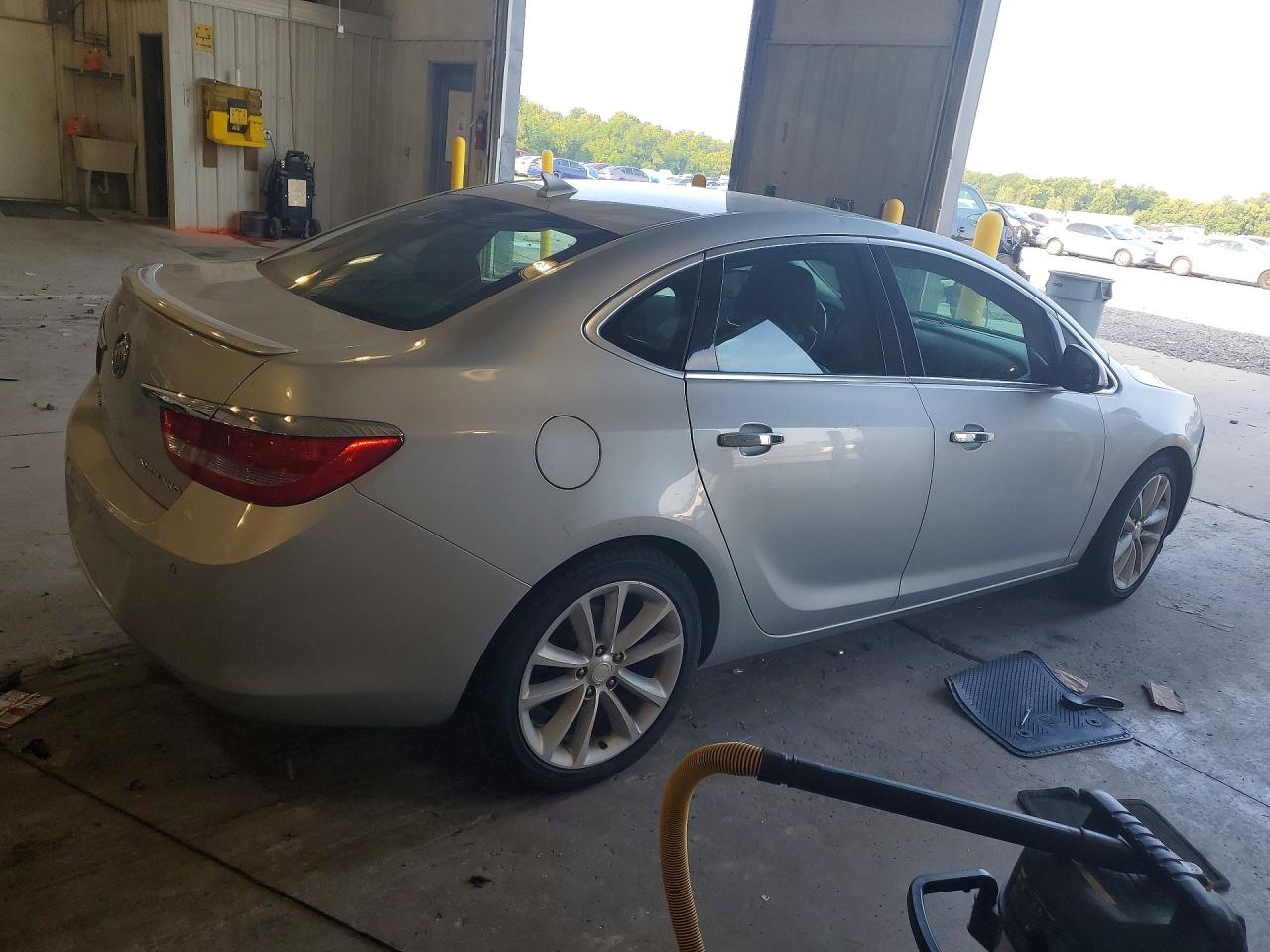 2012 Buick Verano Silver vin: 1G4PS5SK9C4130212