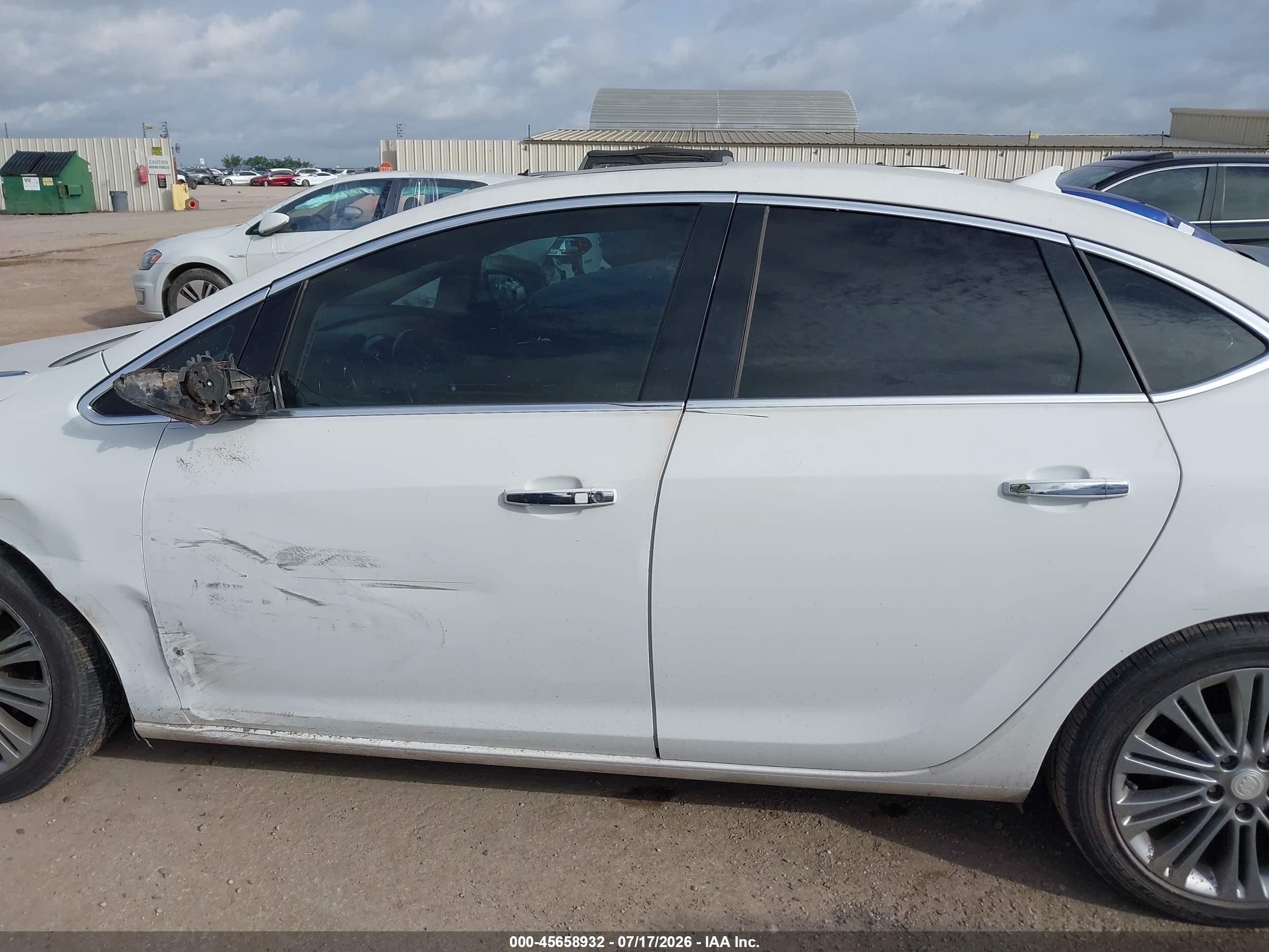 2012 Buick Verano Leather Group White vin: 1G4PS5SK9C4200856