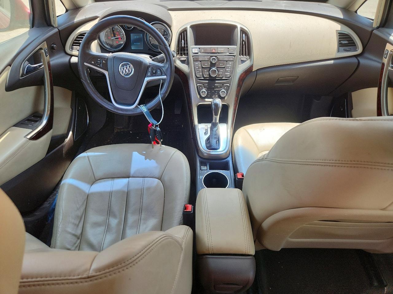 2013 Buick Verano Red vin: 1G4PS5SK9D4100158