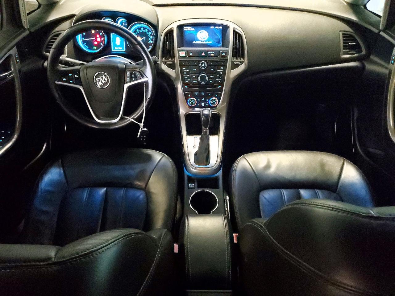 2013 Buick Verano White vin: 1G4PS5SK9D4238931
