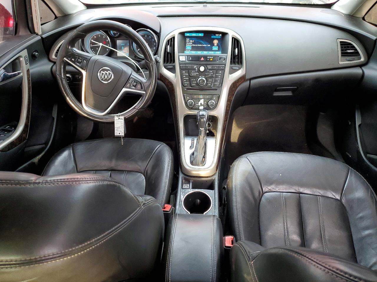 2013 Buick Verano Red vin: 1G4PS5SKXD4108804