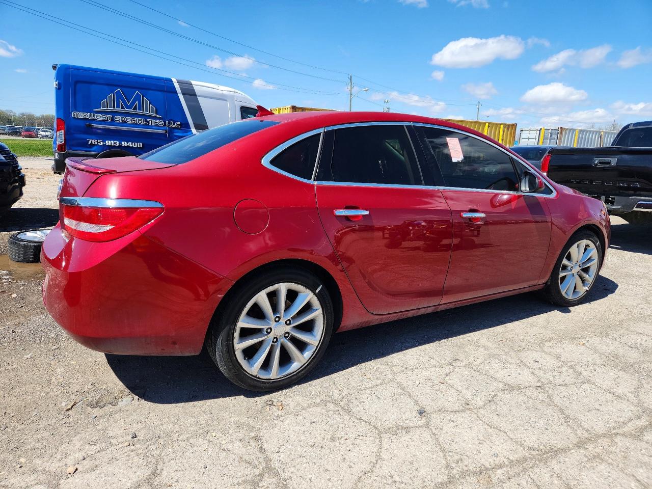 2013 Buick Verano Red vin: 1G4PS5SKXD4108804