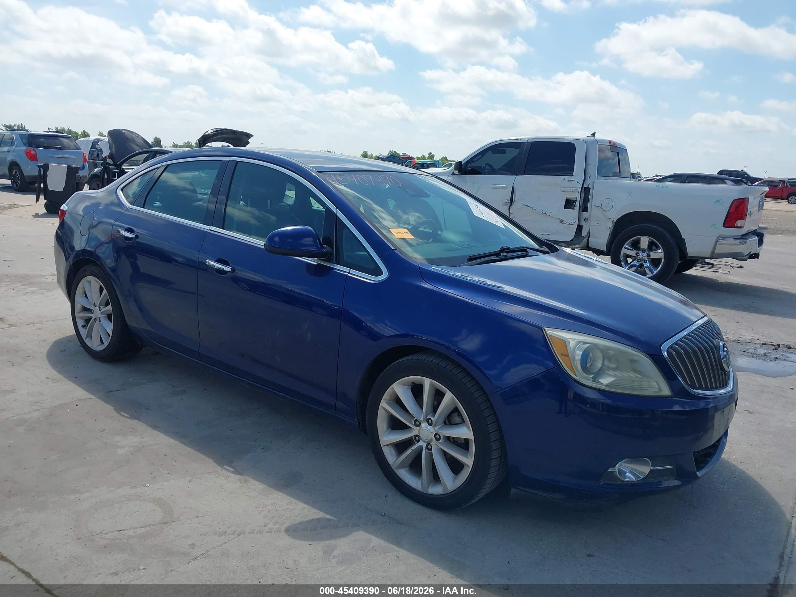 2014 Buick Verano Leather Group Blue vin: 1G4PS5SKXE4153629