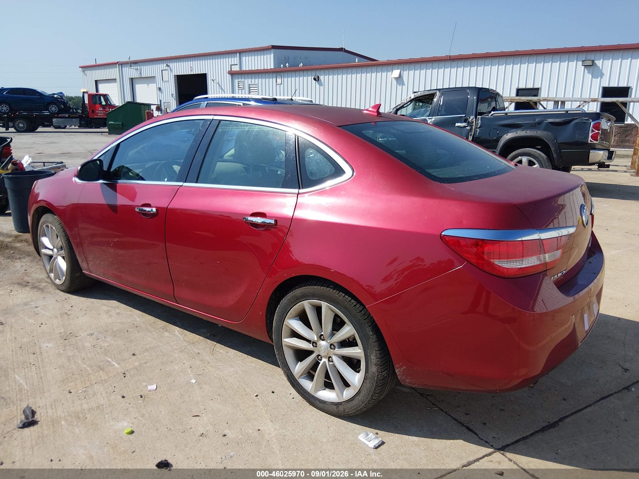 2014 Buick Verano Leather Group Red vin: 1G4PS5SKXE4233254