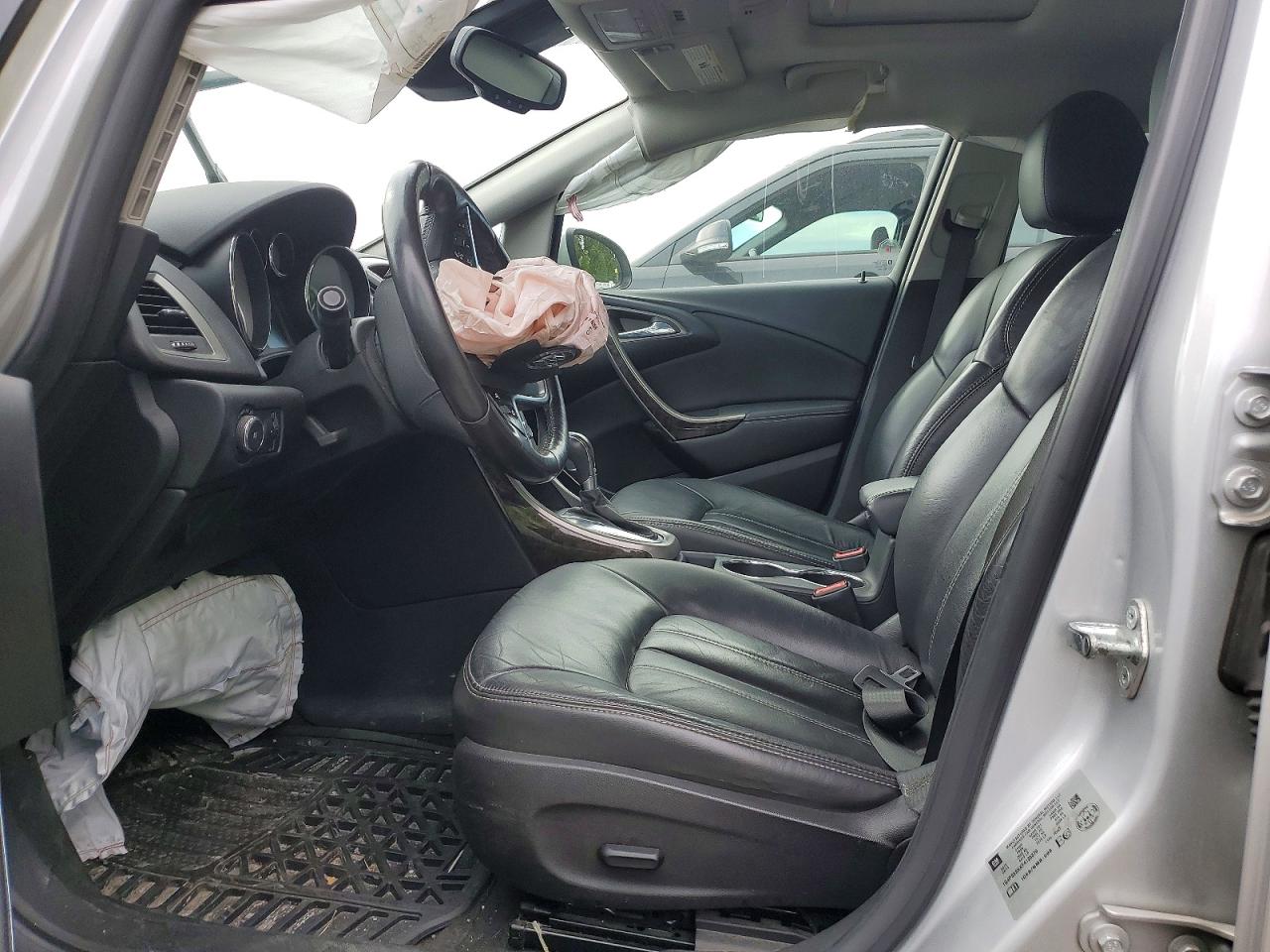 2015 Buick Verano Silver vin: 1G4PS5SKXF4125279