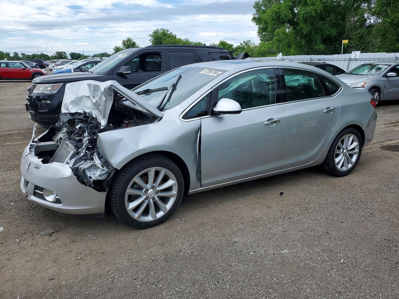 2015 Buick Verano Silver vin: 1G4PS5SKXF4125279