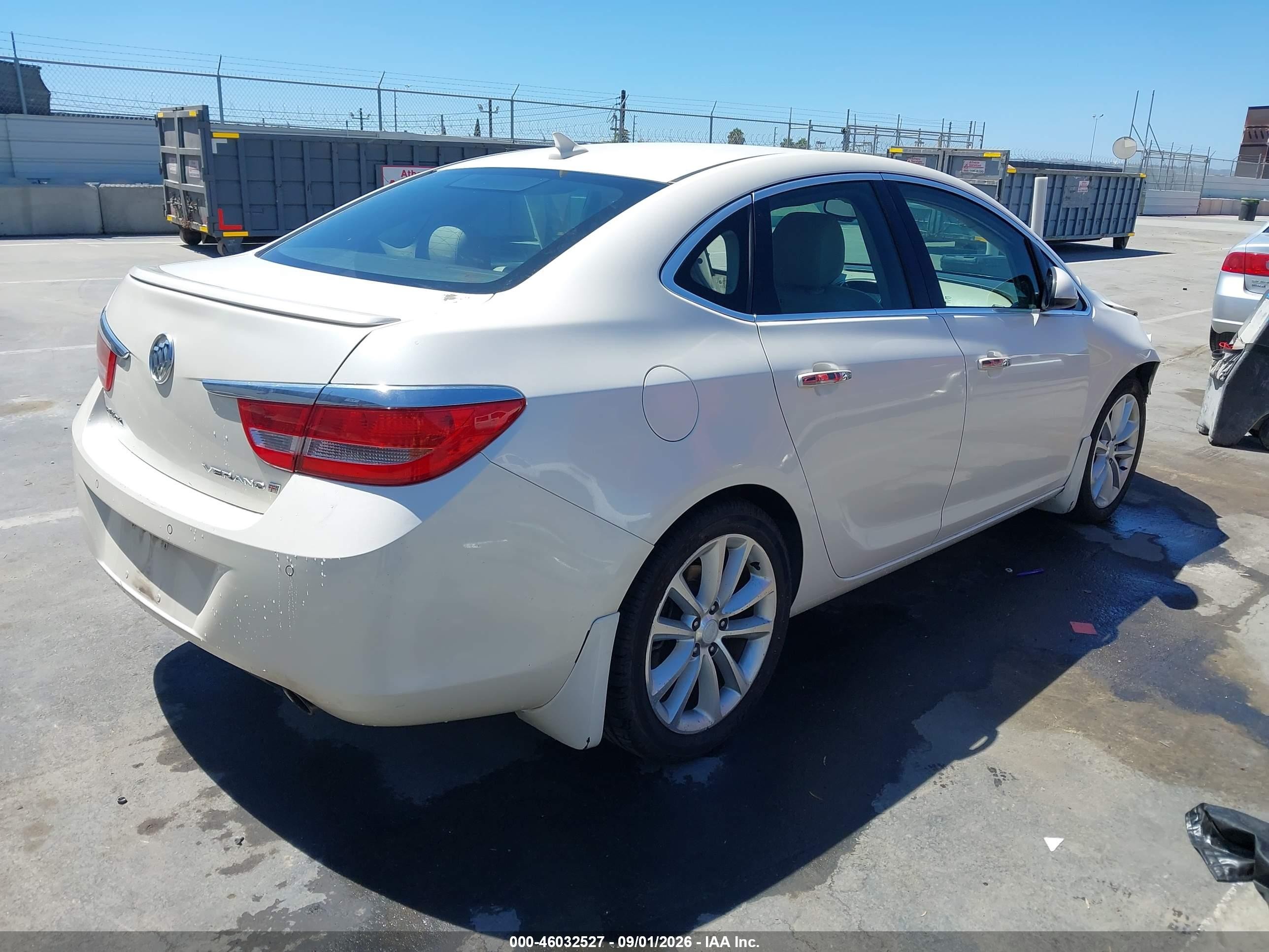 2013 Buick Verano Premium Group White vin: 1G4PT5SV0D4255947