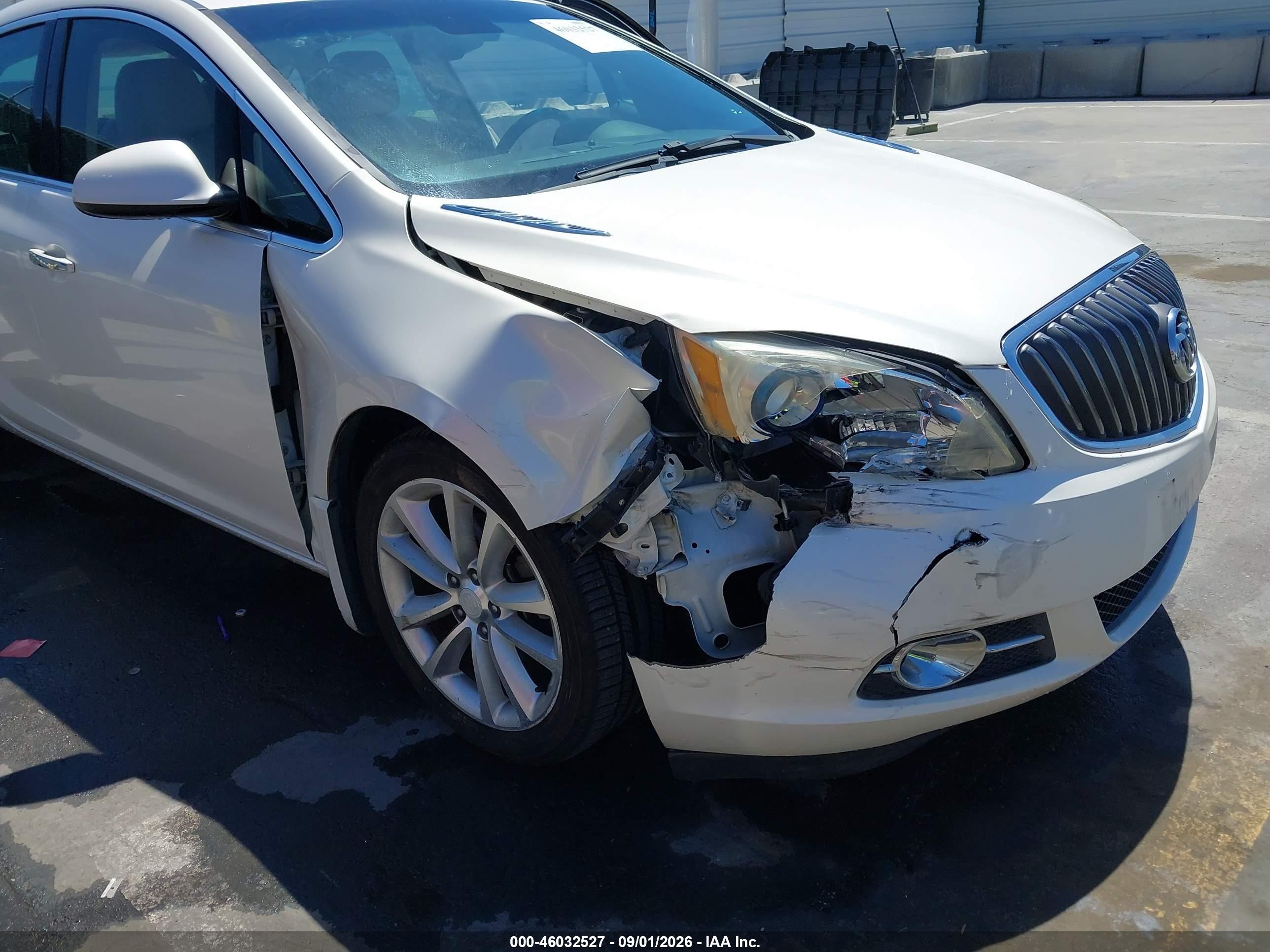 2013 Buick Verano Premium Group White vin: 1G4PT5SV0D4255947