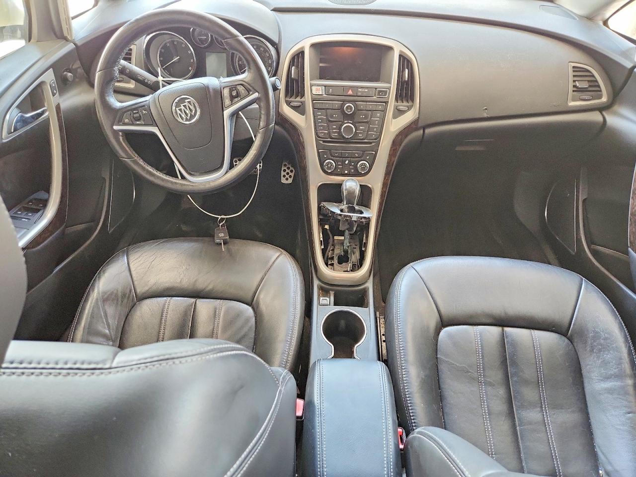 2013 Buick Verano Premium White vin: 1G4PT5SV2D4157907