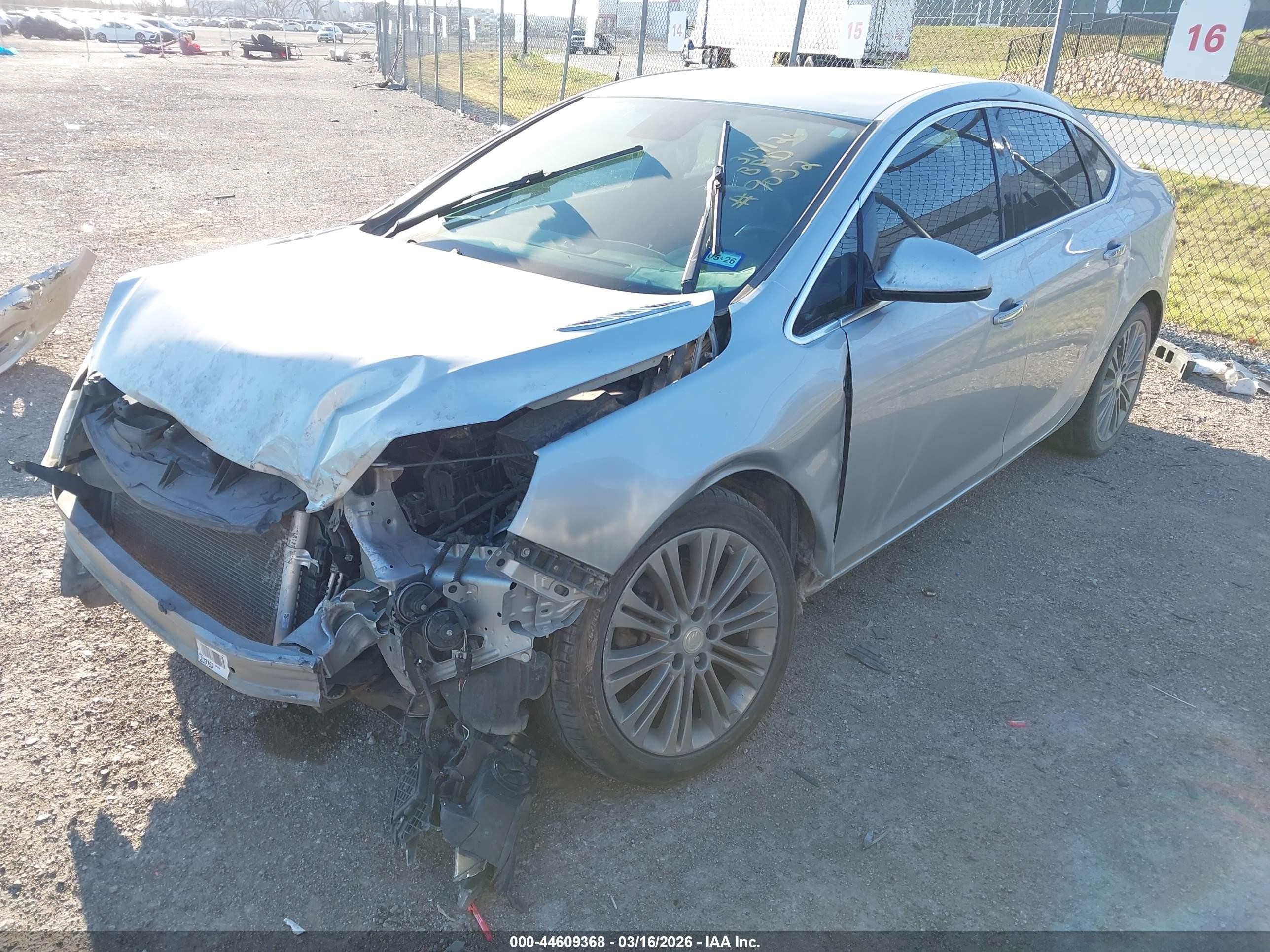 2013 Buick Verano Premium Group Серебряный vin: 1G4PT5SV2D4168387