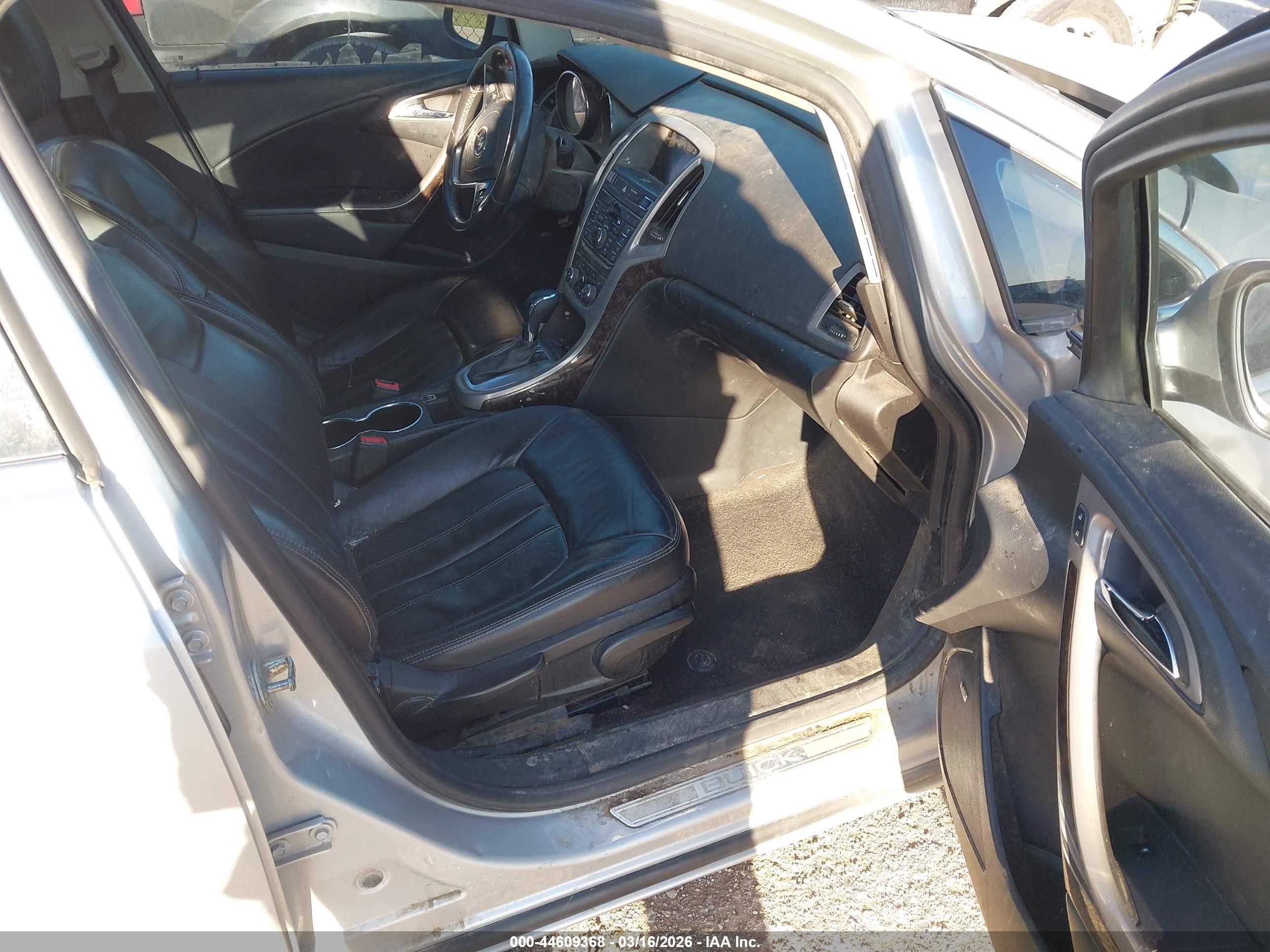 2013 Buick Verano Premium Group Серебряный vin: 1G4PT5SV2D4168387