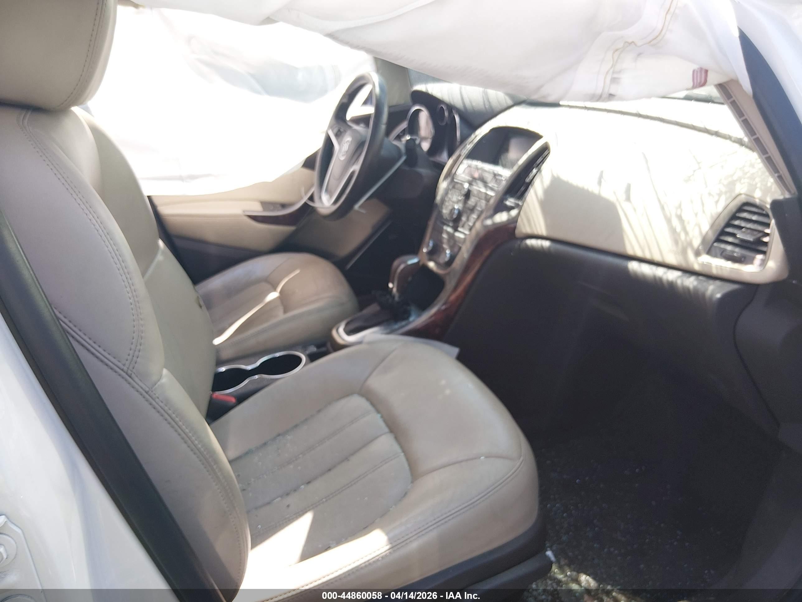 2013 Buick Verano Premium Group White vin: 1G4PT5SV3D4199048