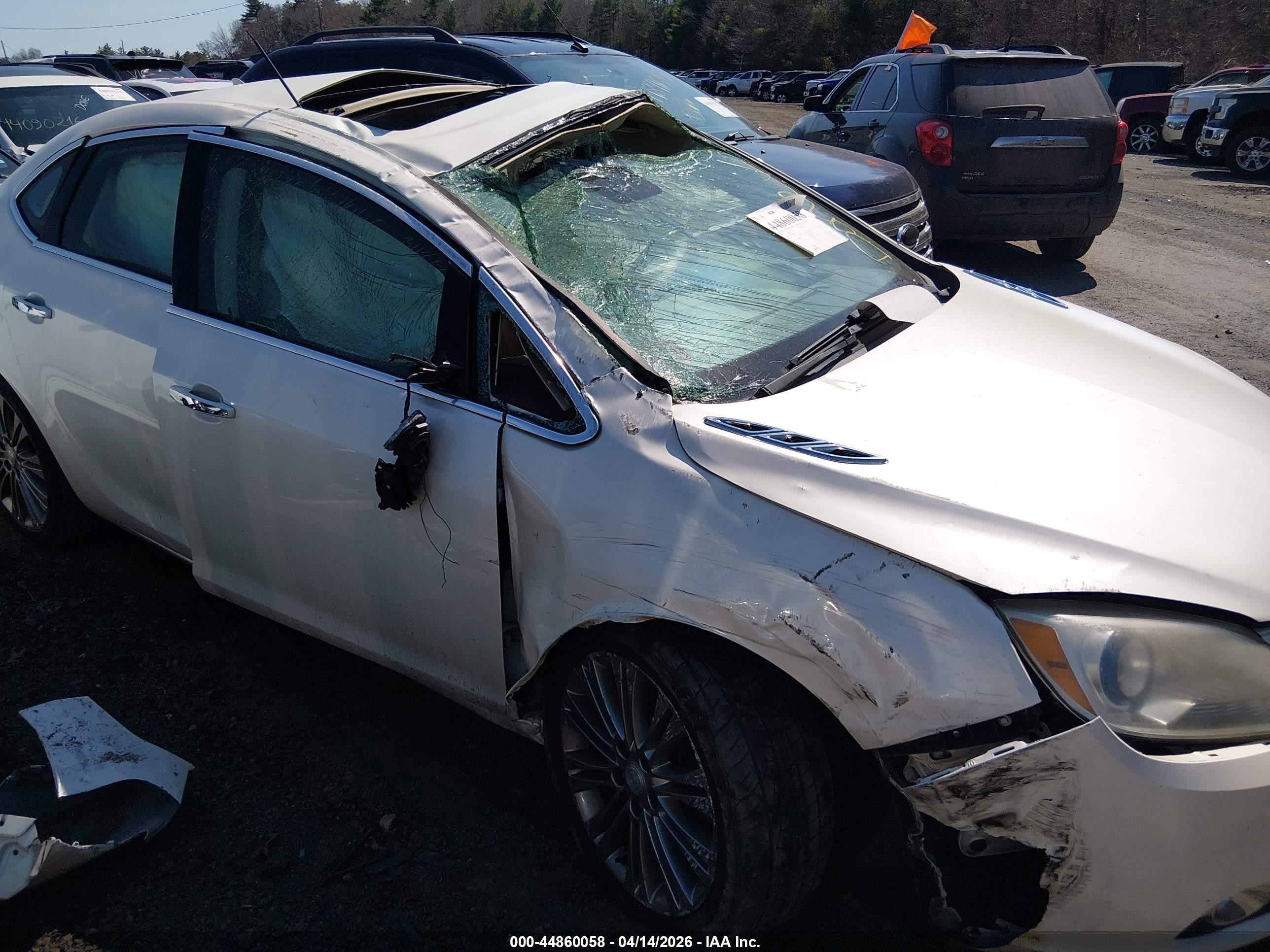 2013 Buick Verano Premium Group White vin: 1G4PT5SV3D4199048