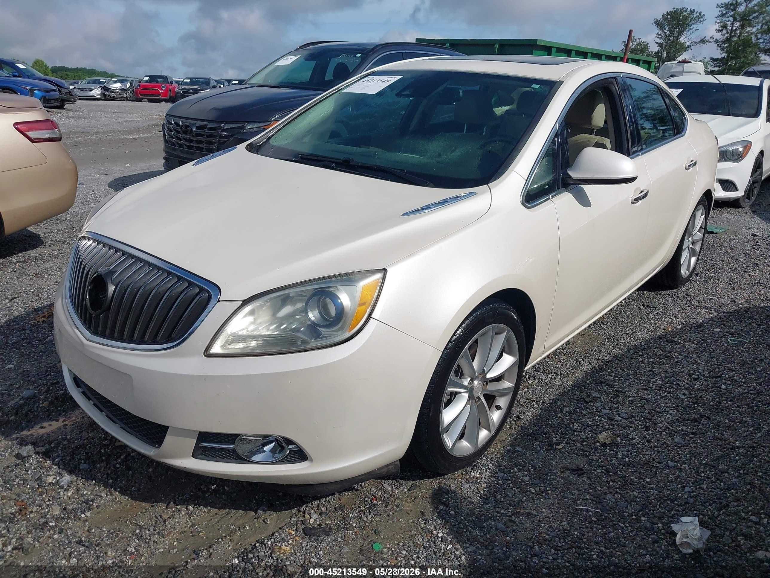 2014 Buick Verano Premium Group White vin: 1G4PT5SV5E4169440