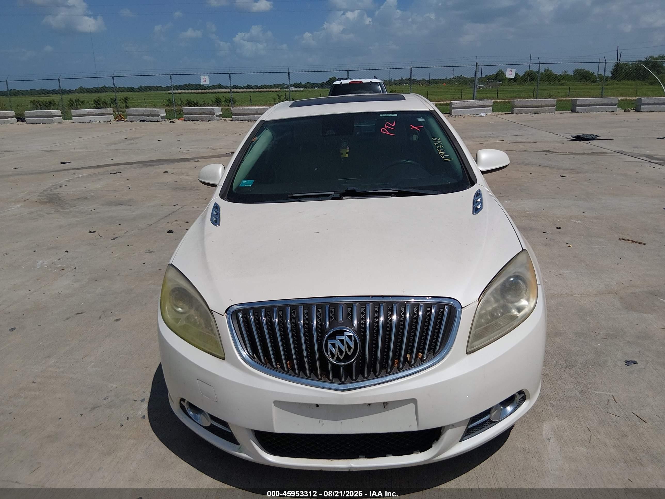 2015 Buick Verano Premium Turbo Group White vin: 1G4PT5SV5F4102564