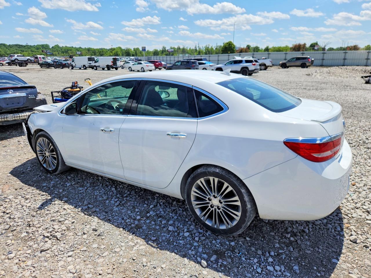 2013 Buick Verano Premium White vin: 1G4PT5SV8D4160908