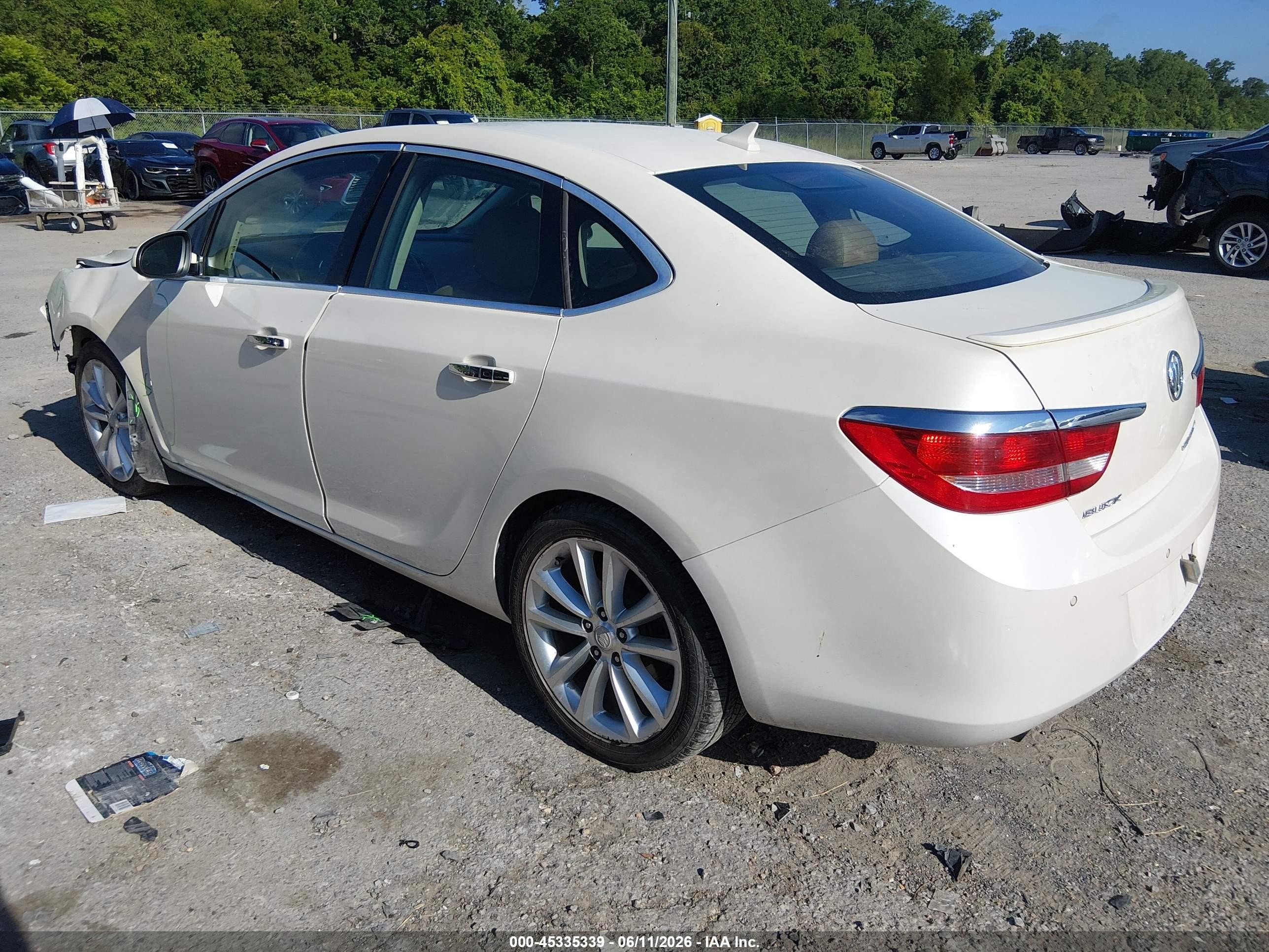 2013 Buick Verano Premium Group White vin: 1G4PT5SVXD4235897