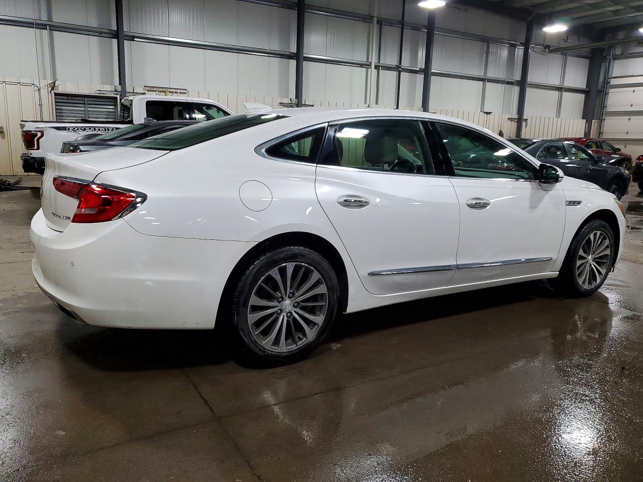 2017 Buick Lacrosse Preferred White vin: 1G4ZN5SS3HU146638