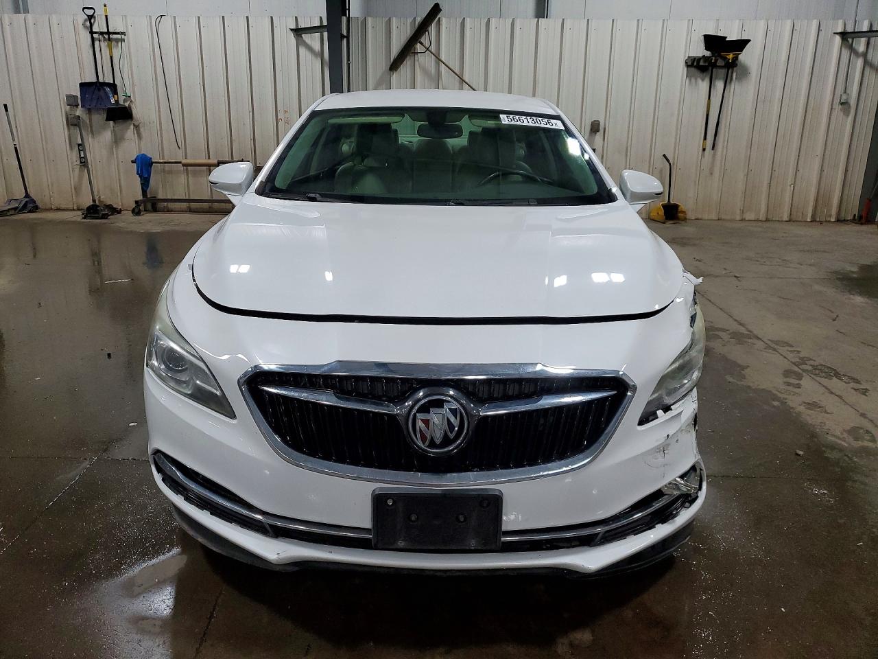 2017 Buick Lacrosse Preferred White vin: 1G4ZN5SS3HU146638