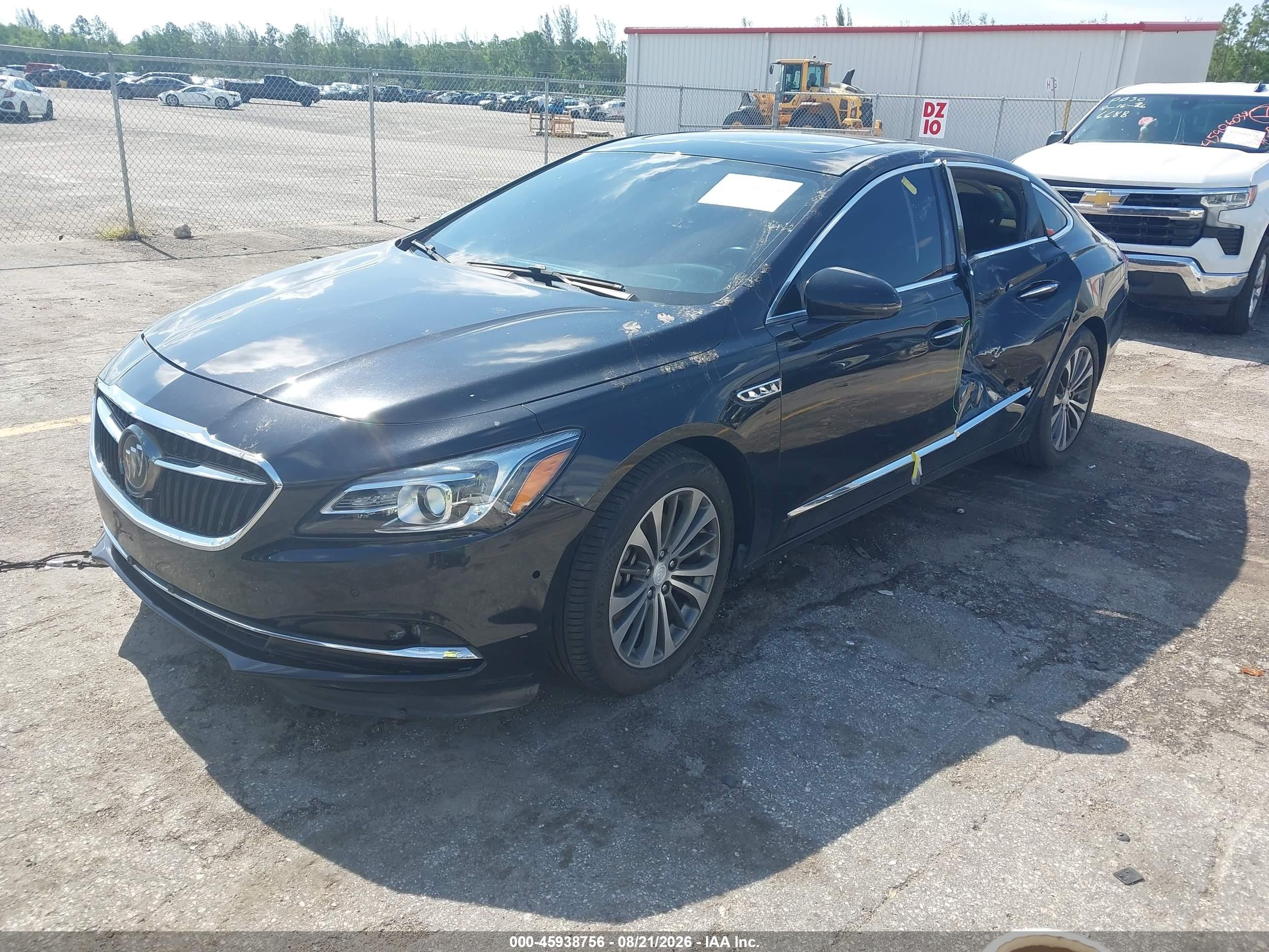 2017 Buick Lacrosse Essence Black vin: 1G4ZP5SS7HU210447