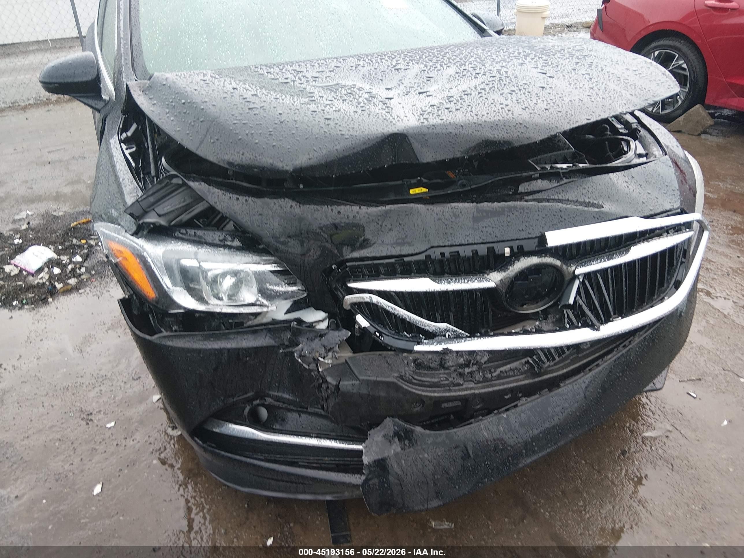 2018 Buick Lacrosse Essence Black vin: 1G4ZP5SS7JU145430