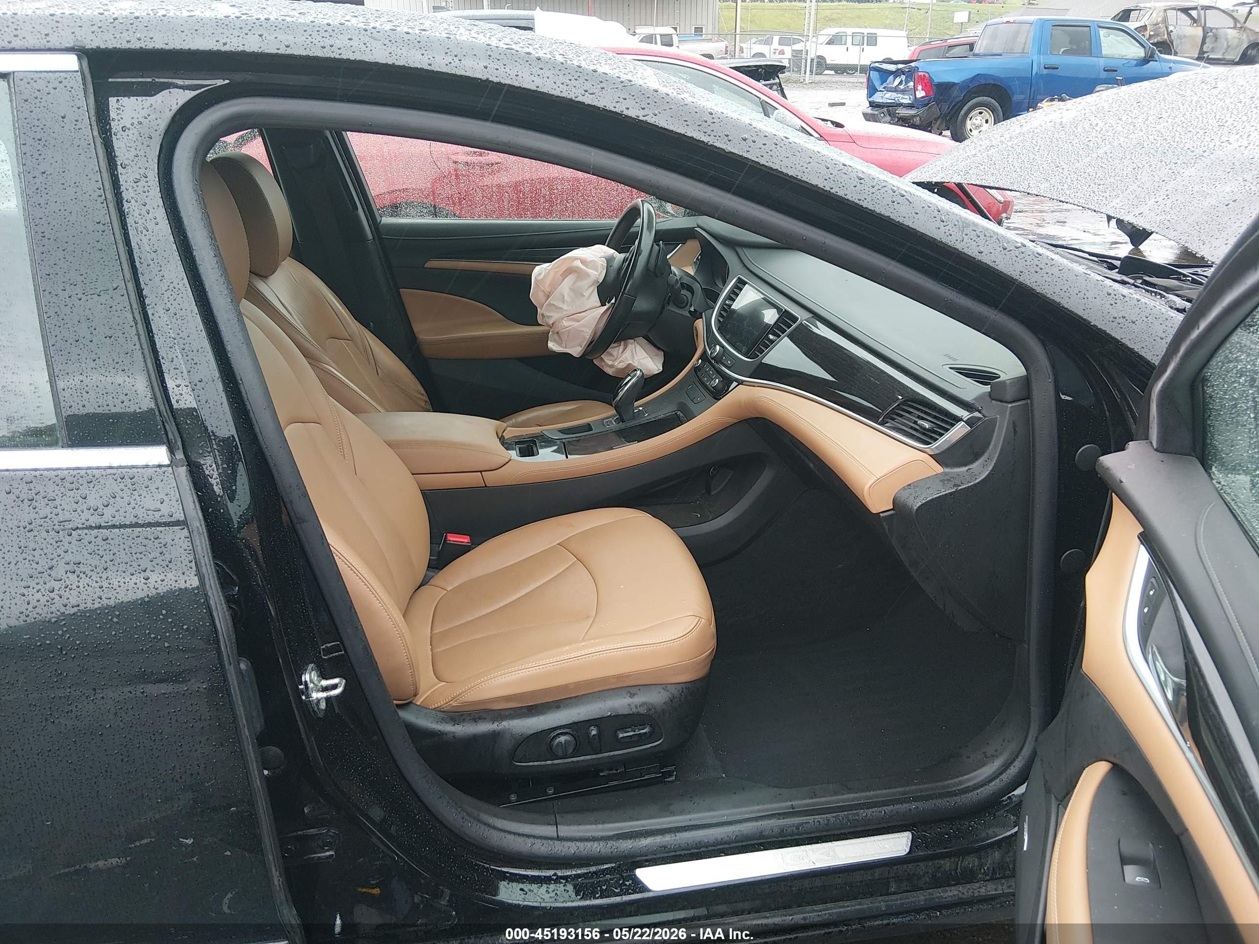2018 Buick Lacrosse Essence Black vin: 1G4ZP5SS7JU145430