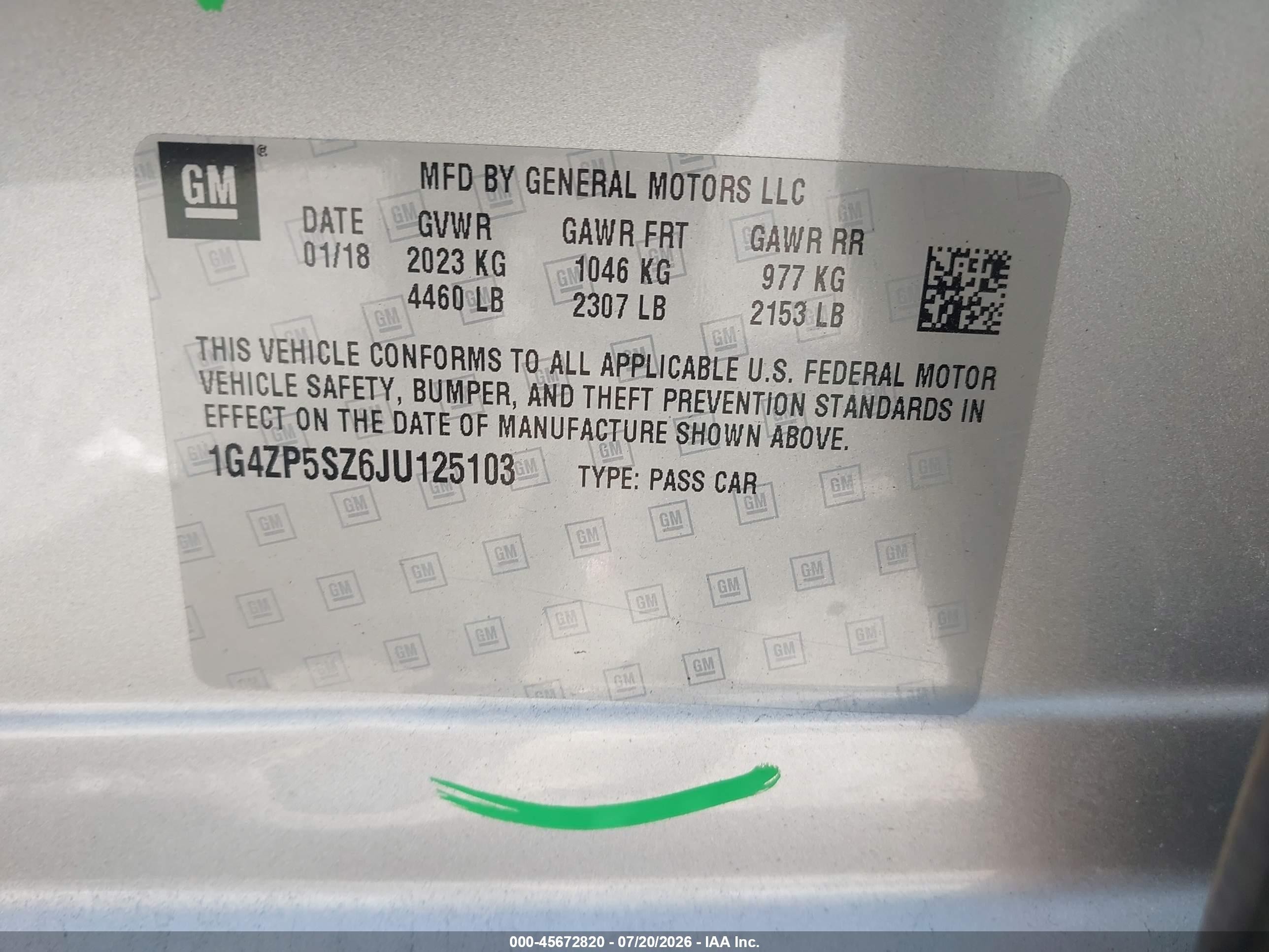 2018 Buick Lacrosse Essence Silver vin: 1G4ZP5SZ6JU125103