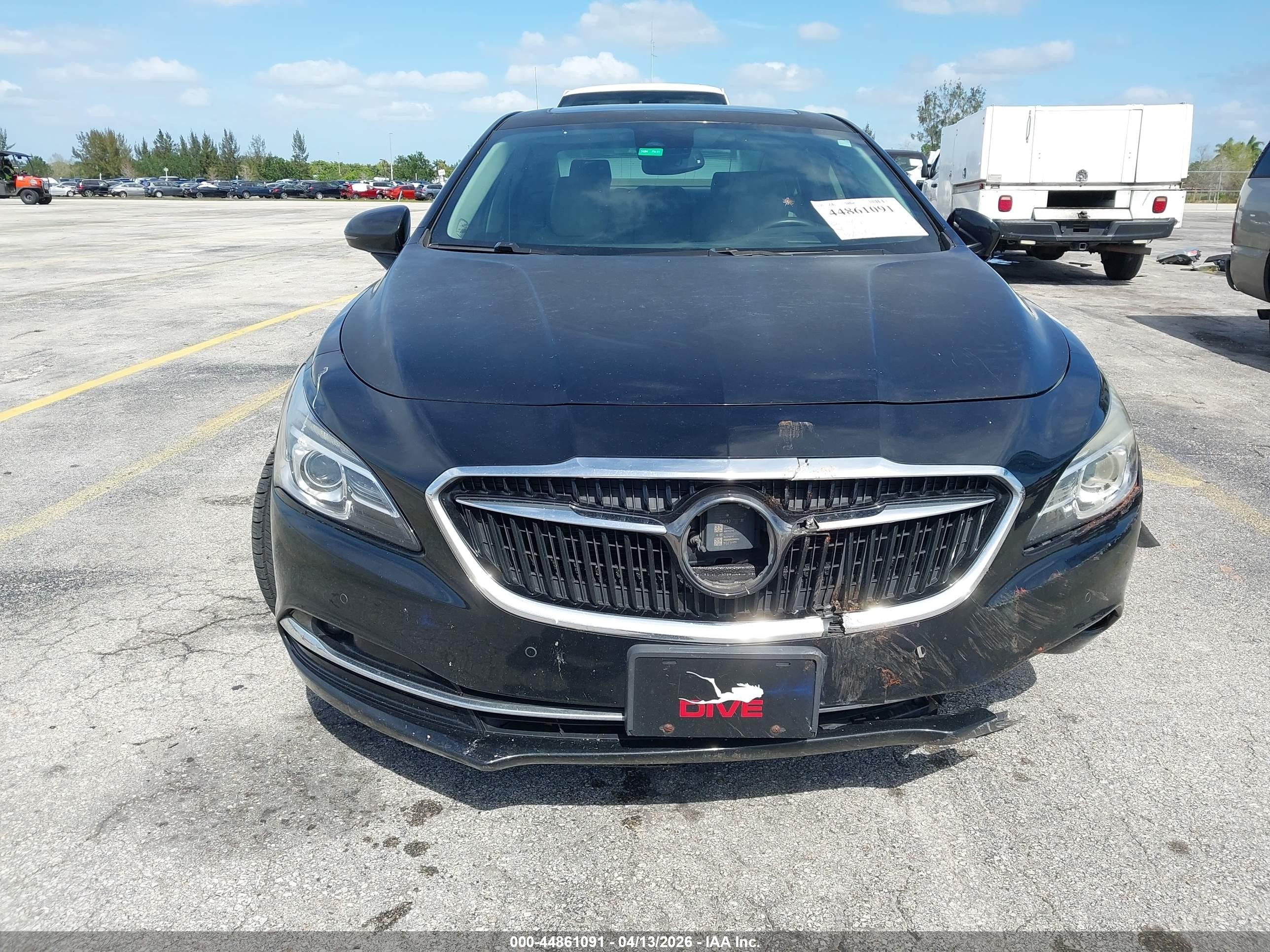 2017 Buick Lacrosse Premium Black vin: 1G4ZR5SS0HU133964