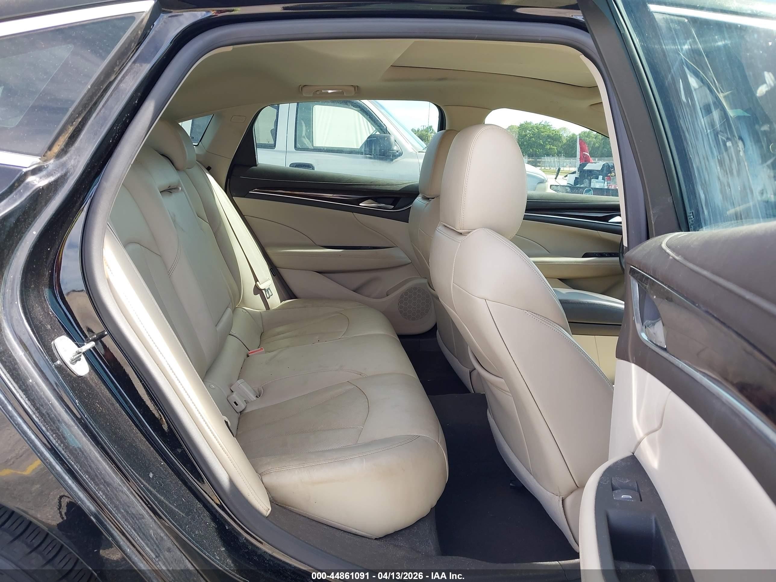 2017 Buick Lacrosse Premium Black vin: 1G4ZR5SS0HU133964
