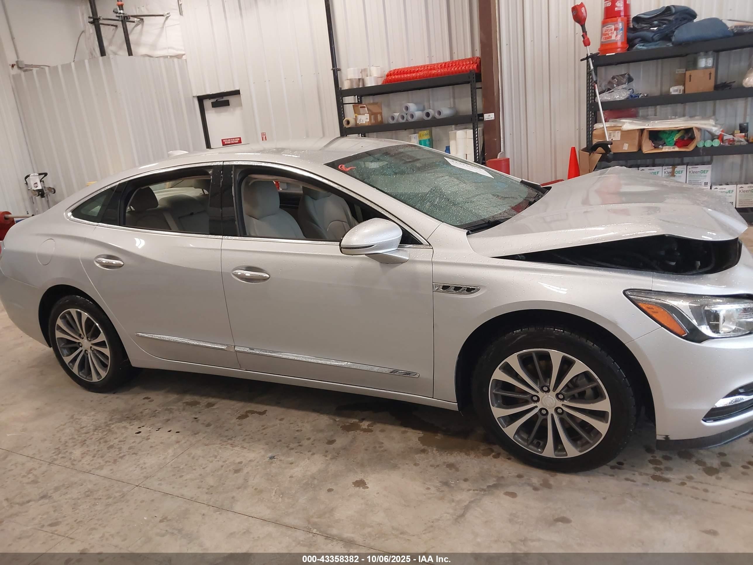 2018 Buick Lacrosse Premium Silver vin: 1G4ZR5SS1JU129198