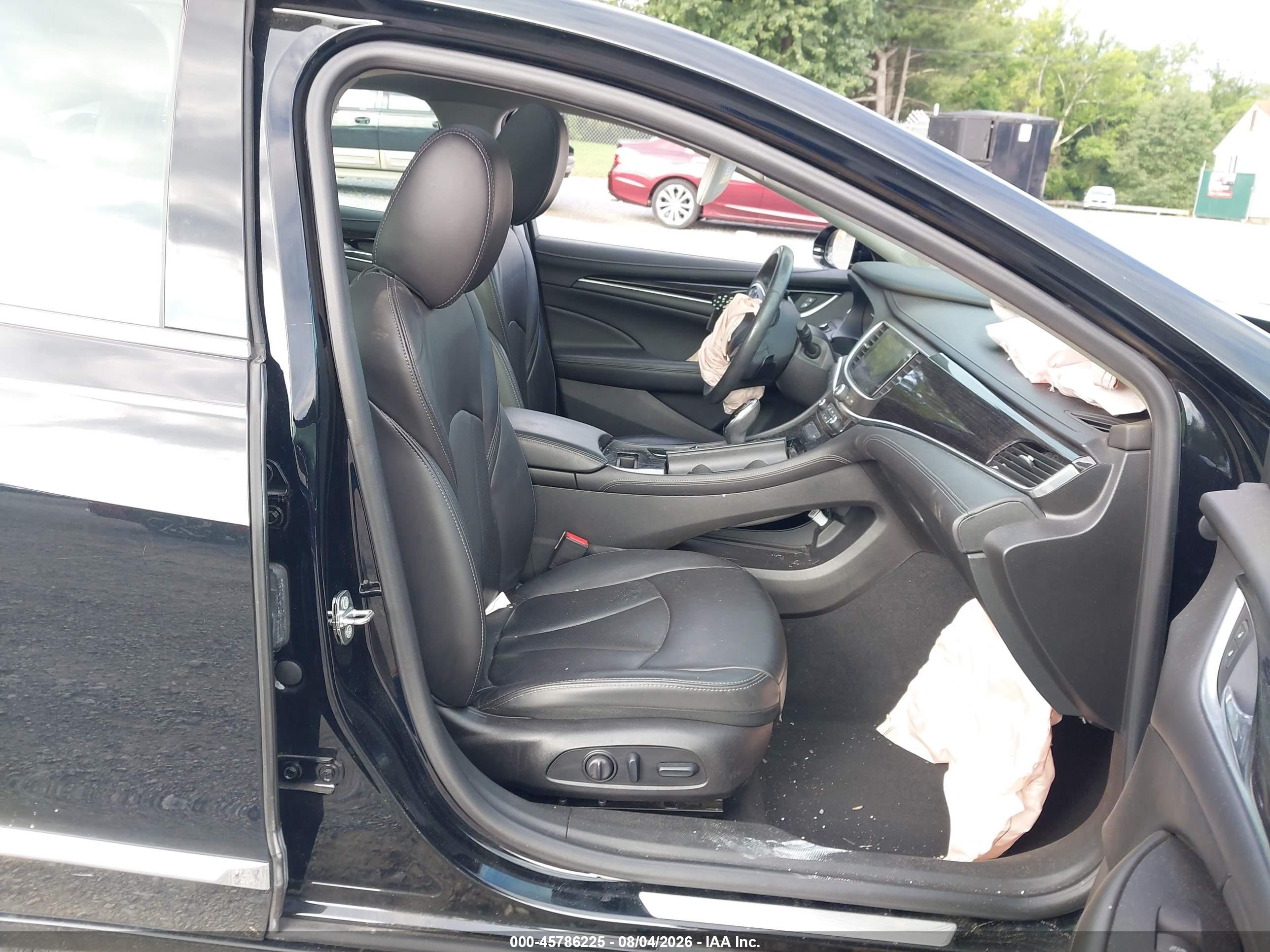 2019 Buick Lacrosse Awd Essence Black vin: 1G4ZR5SS3KU129768