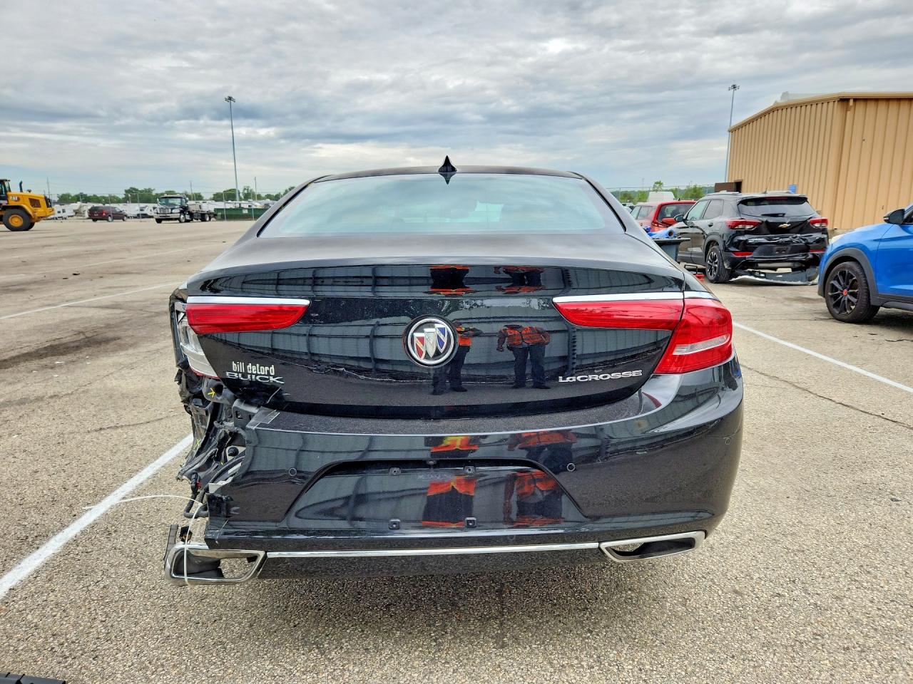 2017 Buick Lacrosse Premium Черный vin: 1G4ZR5SS4HU137984