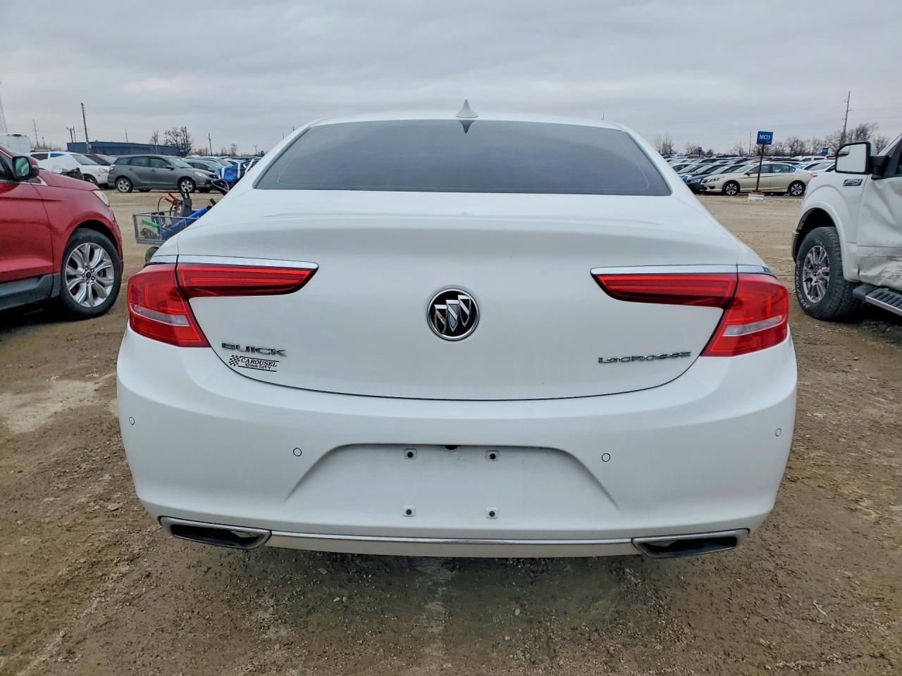 2017 Buick Lacrosse Premium White vin: 1G4ZR5SS6HU169092