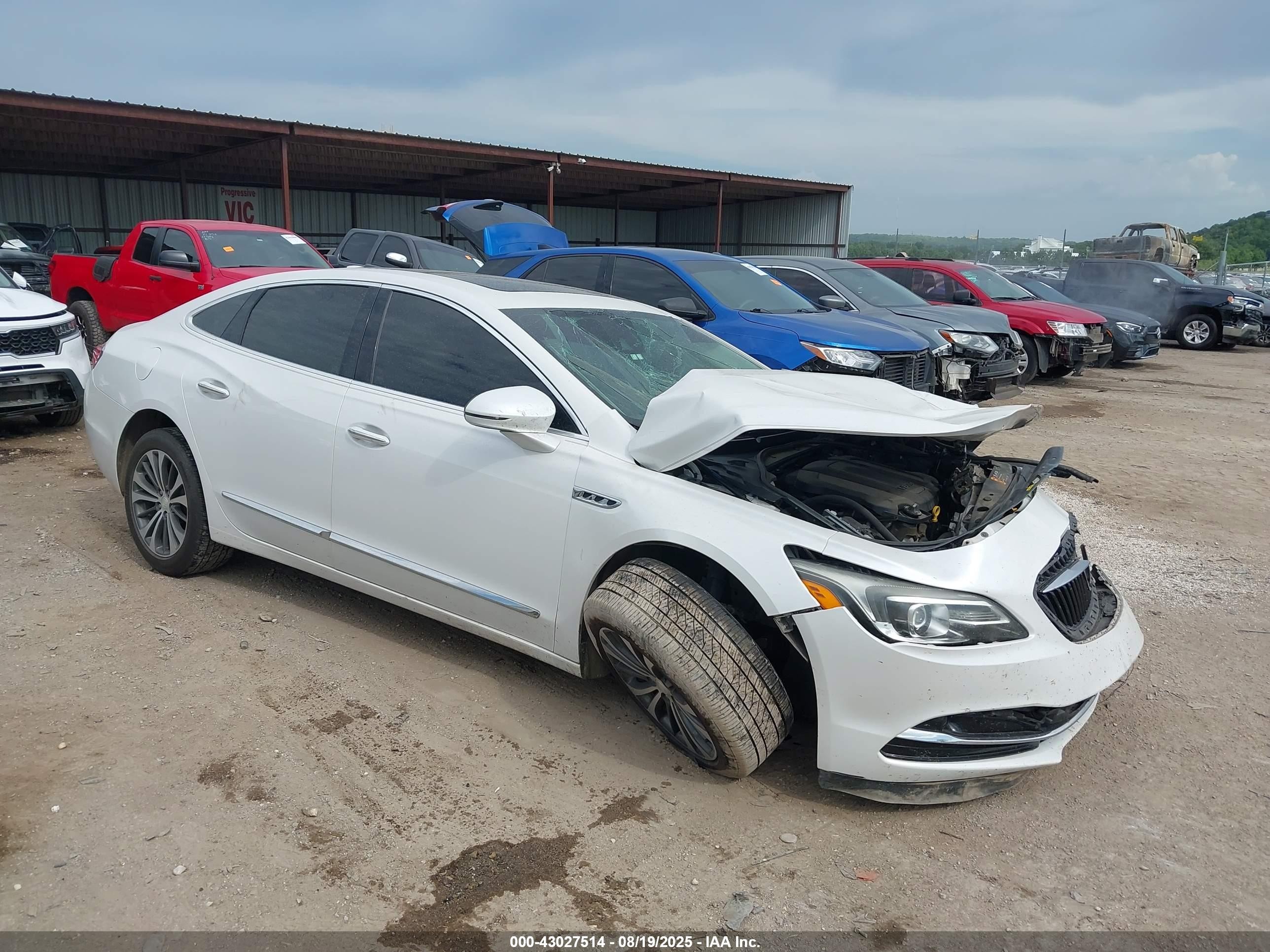 1G4ZR5SS7JU131635