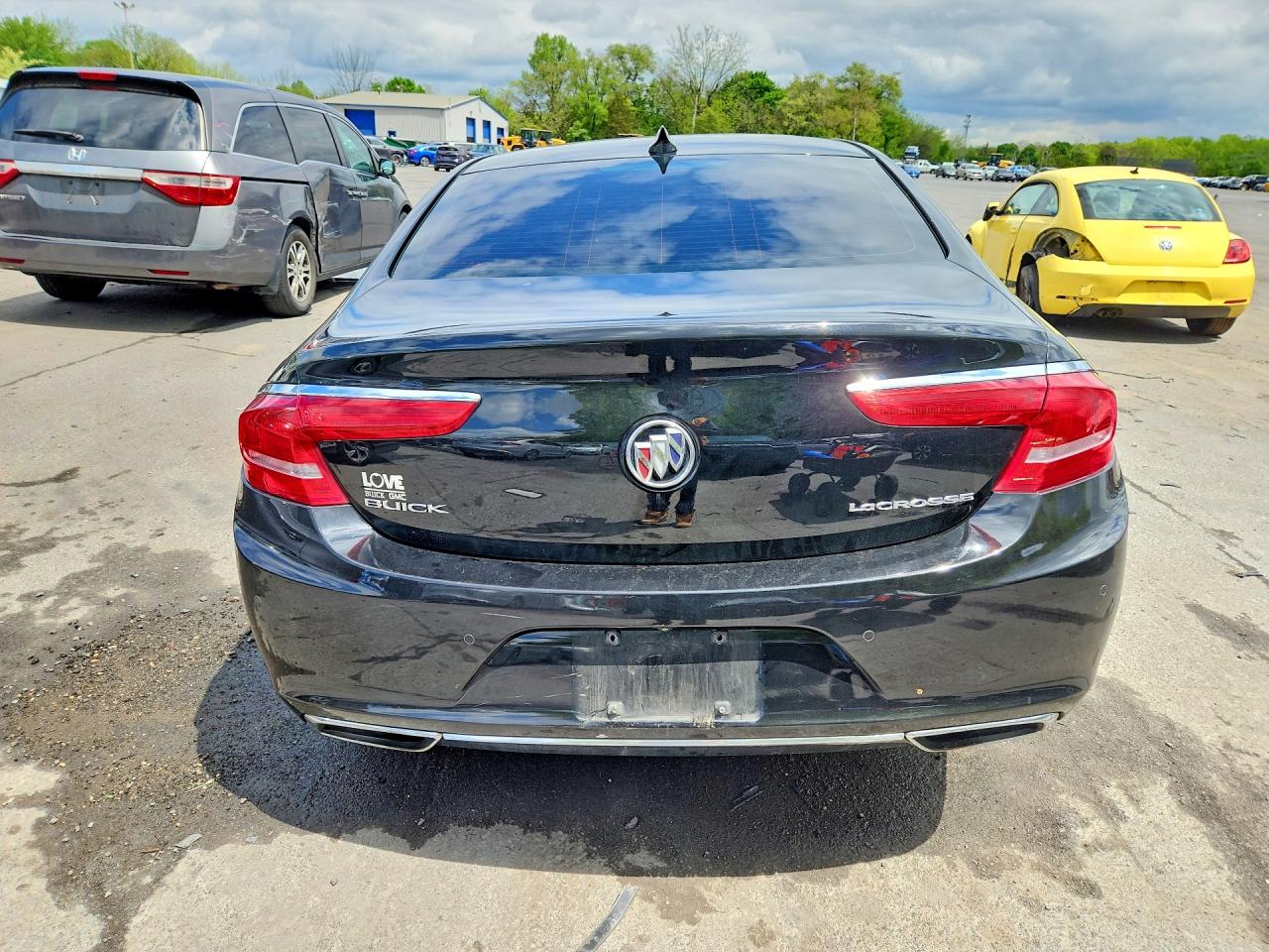 2018 Buick Lacrosse Avenir Black vin: 1G4ZT5SSXJU146020