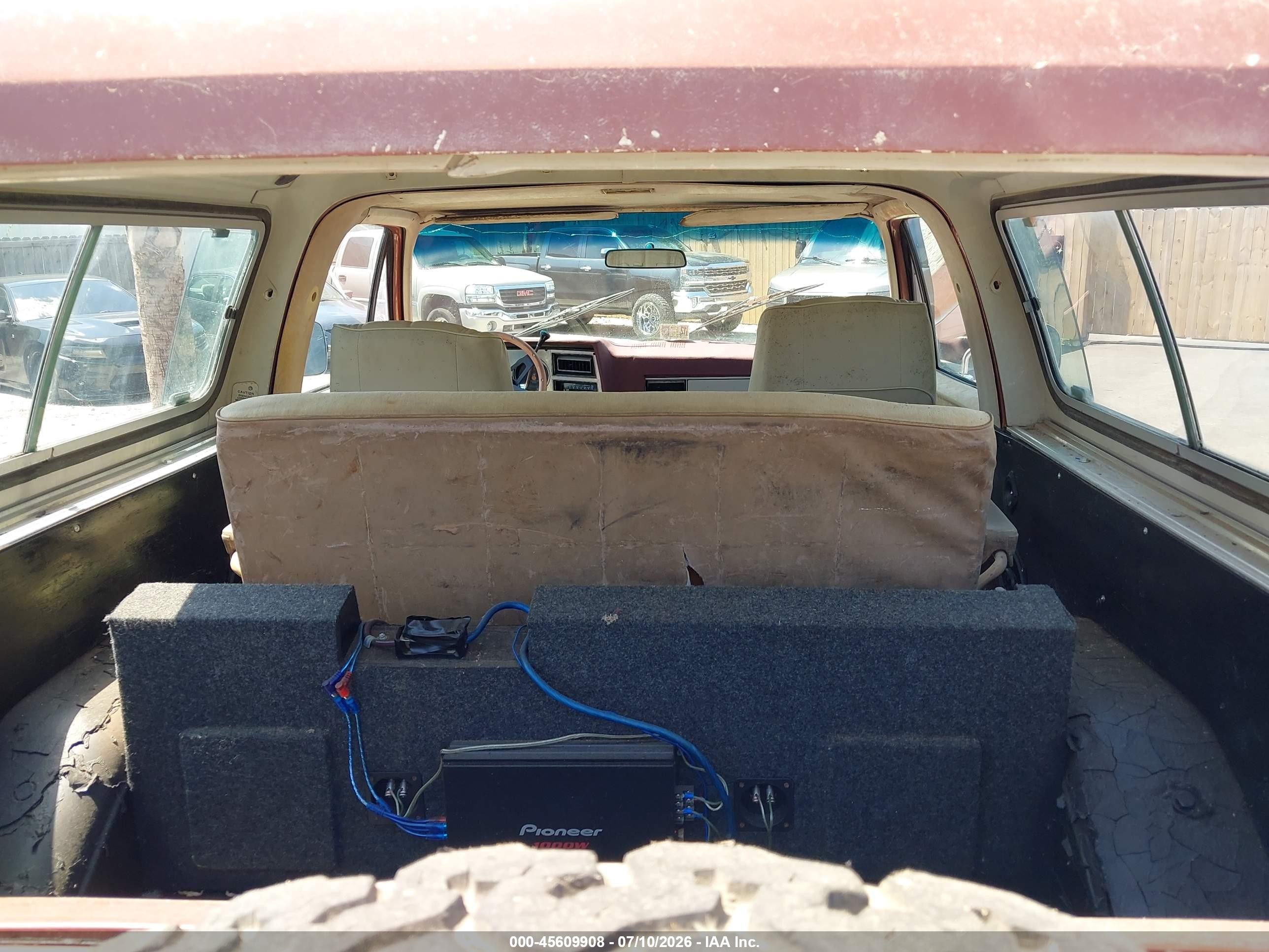 1983 Gmc Jimmy K1500 Beige vin: 1G5EK18H4DF514413
