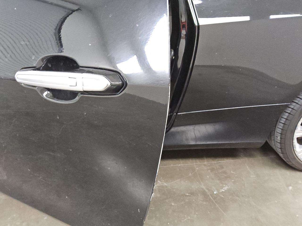 2017 Cadillac Ats Black vin: 1G6AA1RX5H0202743 Damage: Left Front Door, Chipped, 3