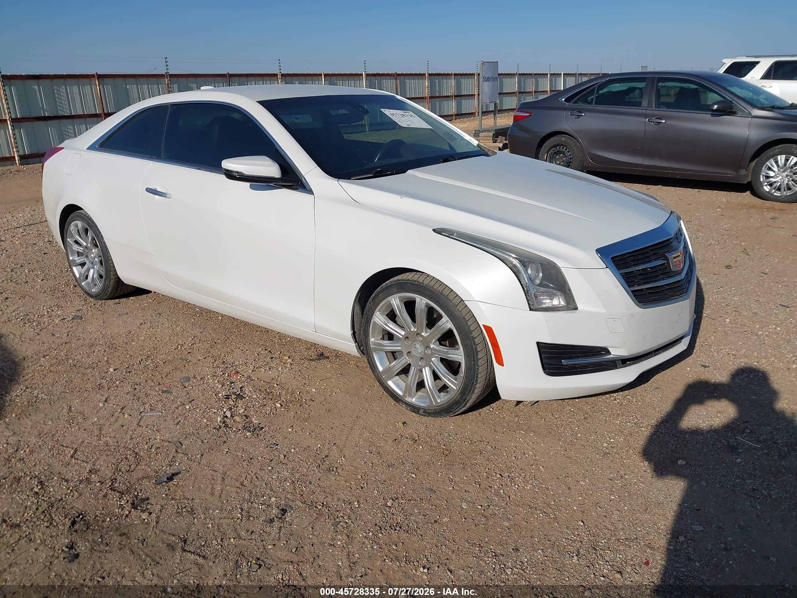 2015 Cadillac Ats Standard Белый vin: 1G6AA1RXXF0123601
