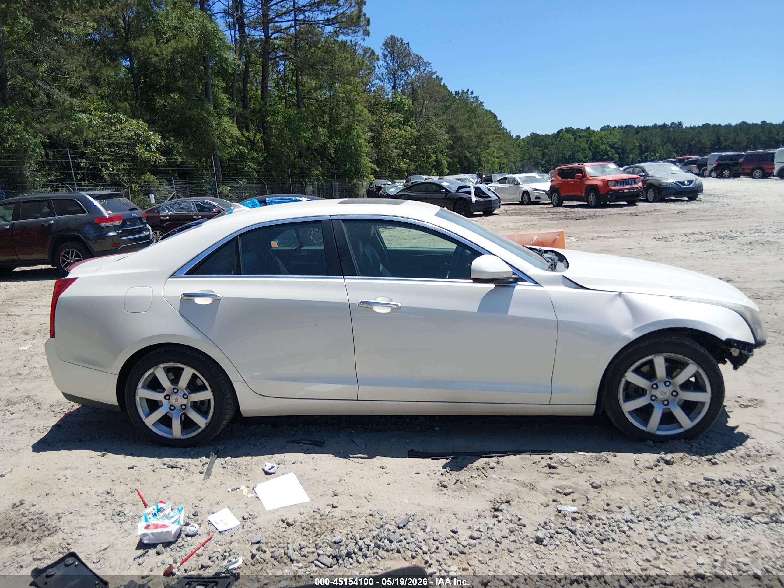 2014 Cadillac Ats Standard White vin: 1G6AA5RA0E0155037