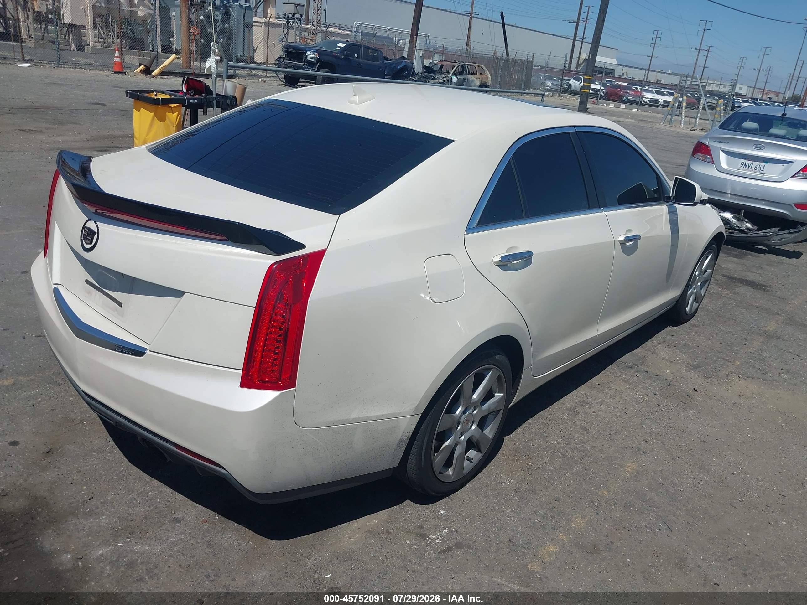 2014 Cadillac Ats Standard White vin: 1G6AA5RX2E0106538