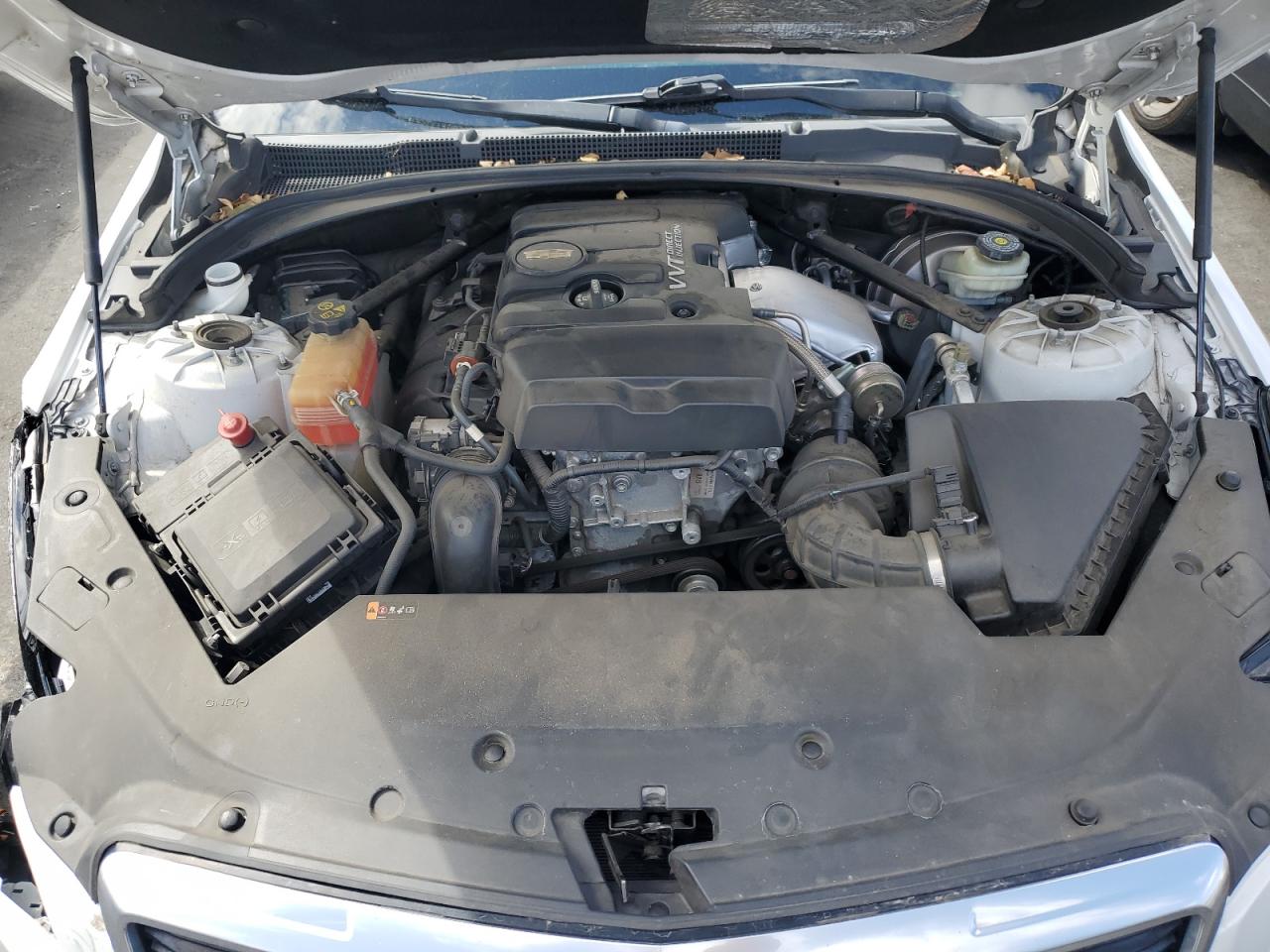 2018 Cadillac Ats Белый vin: 1G6AA5RX4J0181347