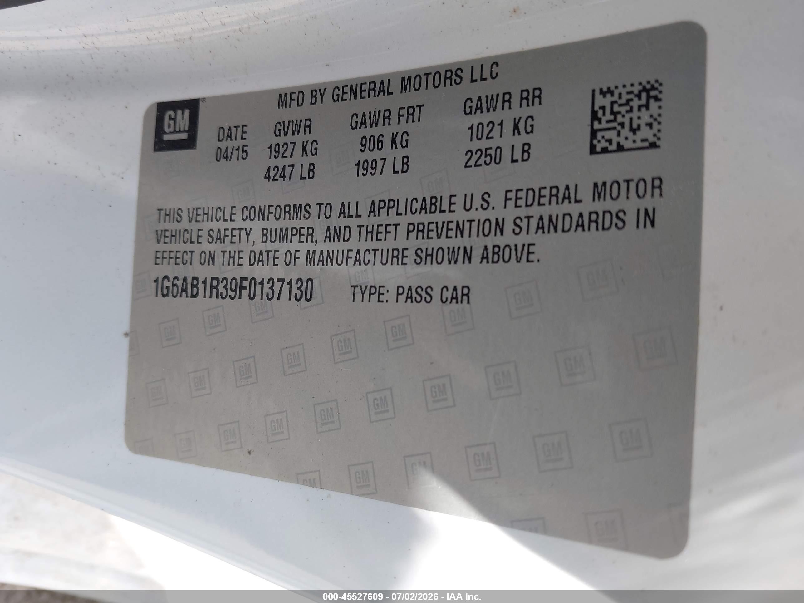 2015 Cadillac Ats Luxury White vin: 1G6AB1R39F0137130