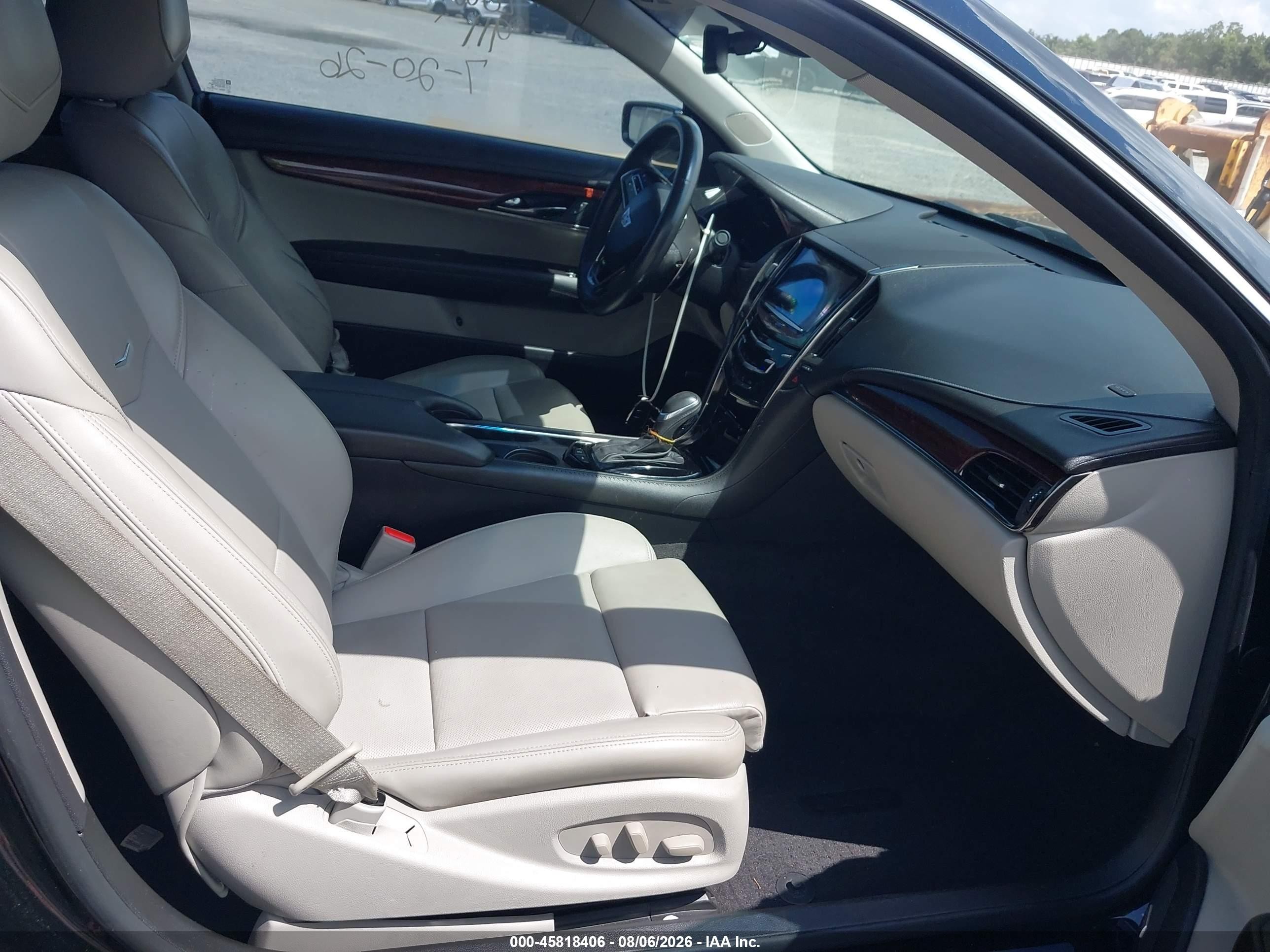 2015 Cadillac Ats Luxury Черный vin: 1G6AB1RX1F0126108
